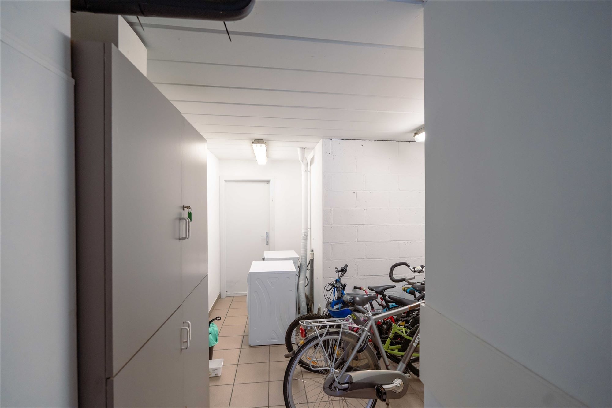 RIJWONING MET VEEL MOGELIJKHEDEN VLAKBIJ HET CENTRUM VAN SINT-TRUIDEN  foto 15