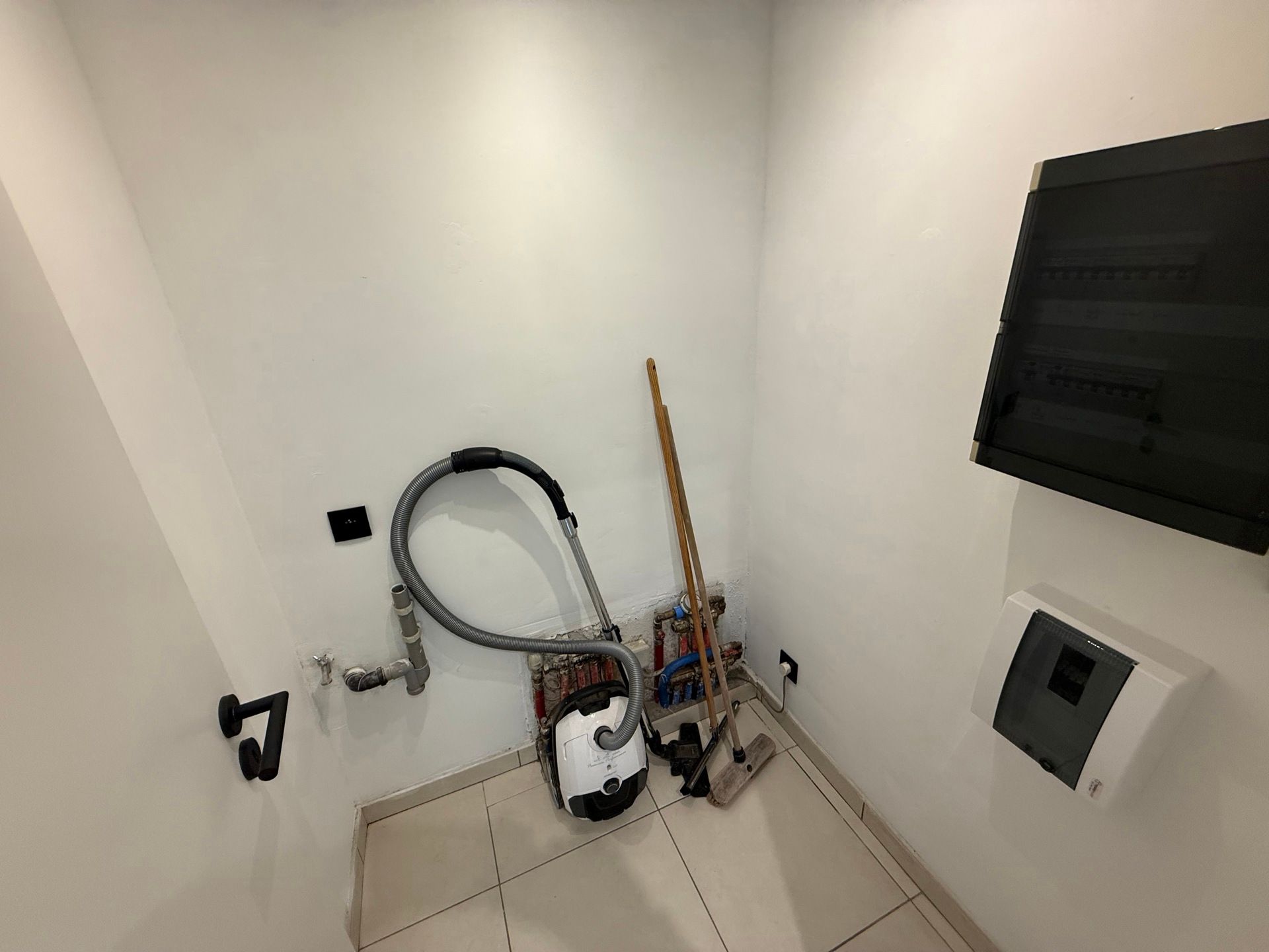 WETTEREN - Hernieuwd appartement in het centrum. foto 10