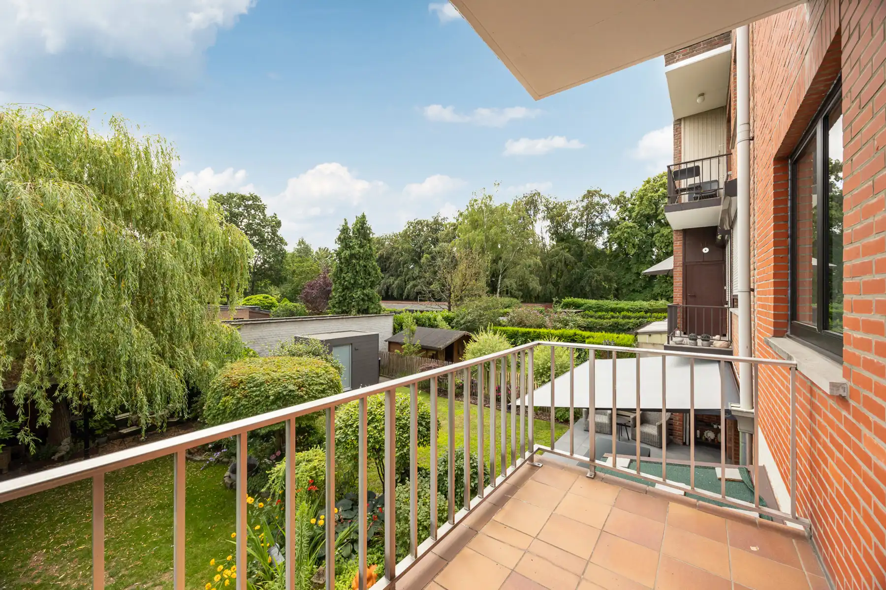 Gezellig 2slp-appartement aan de vaart in Schoten foto 10