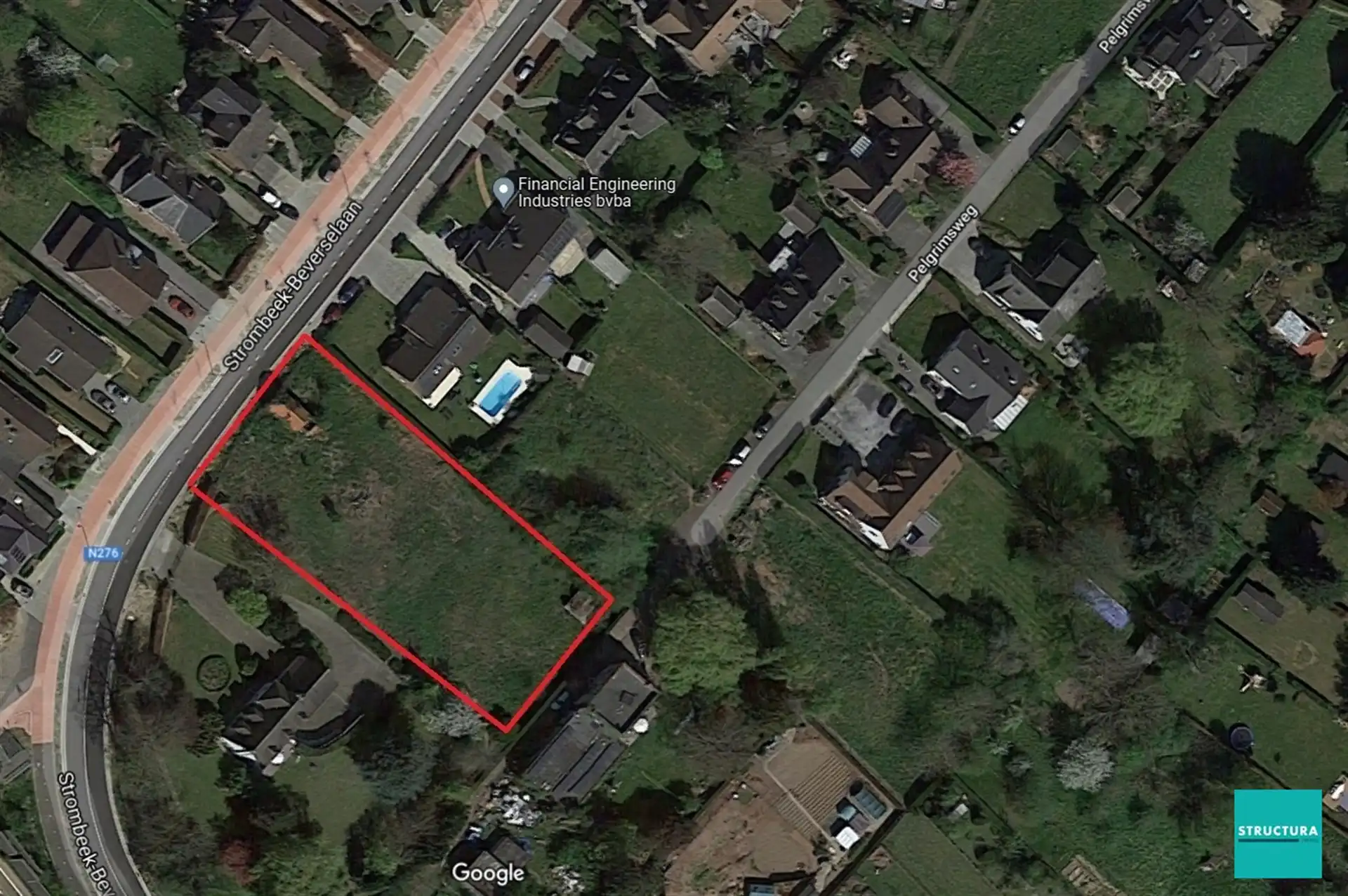 Structura biedt aan: grond van 24a06ca bestemd voor groepswoningbouw foto {{pictureIndex}}