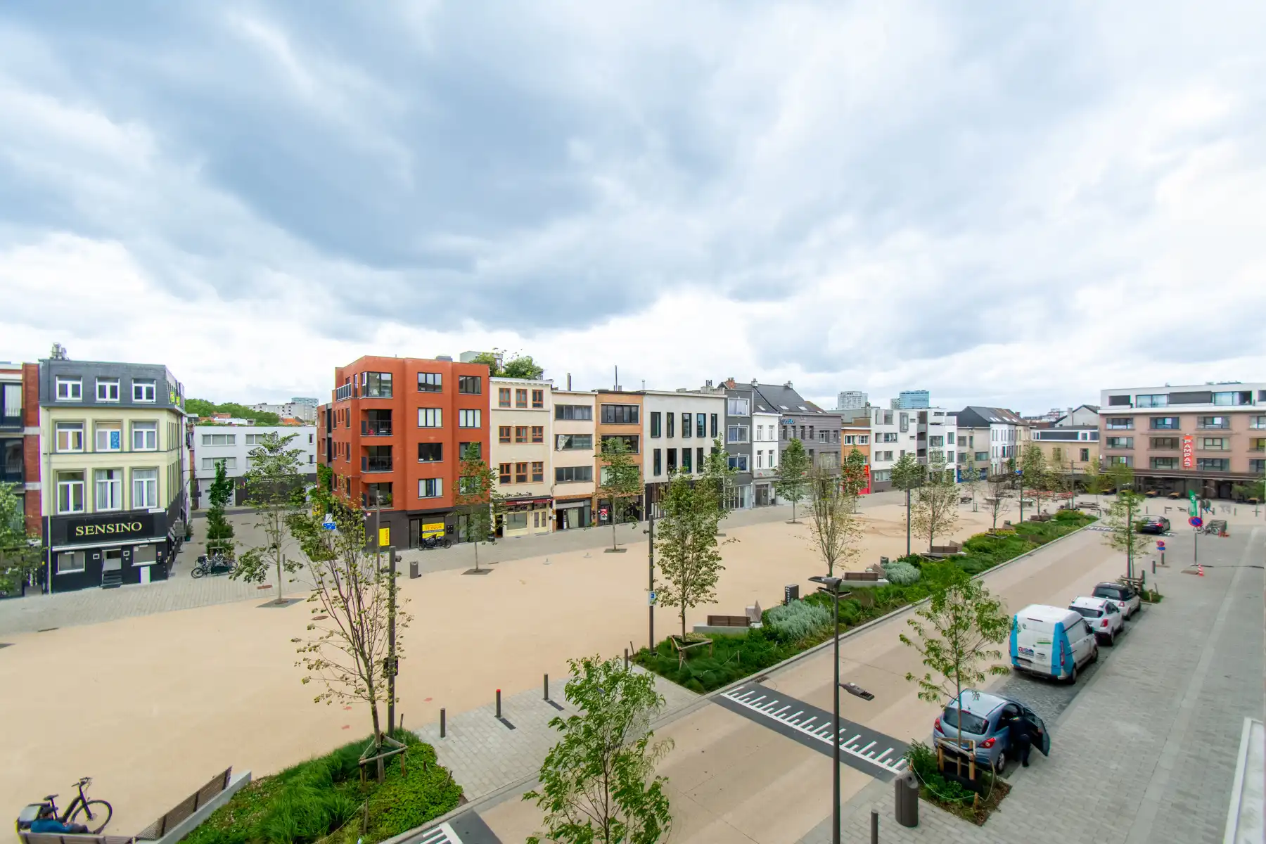 Prachtig gemeubeld 2- kamer appartement met groot terras foto 7