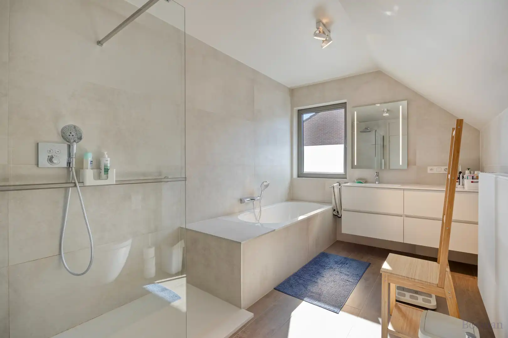 Energiezuinige, instapklare woning te koop in Mol foto 18