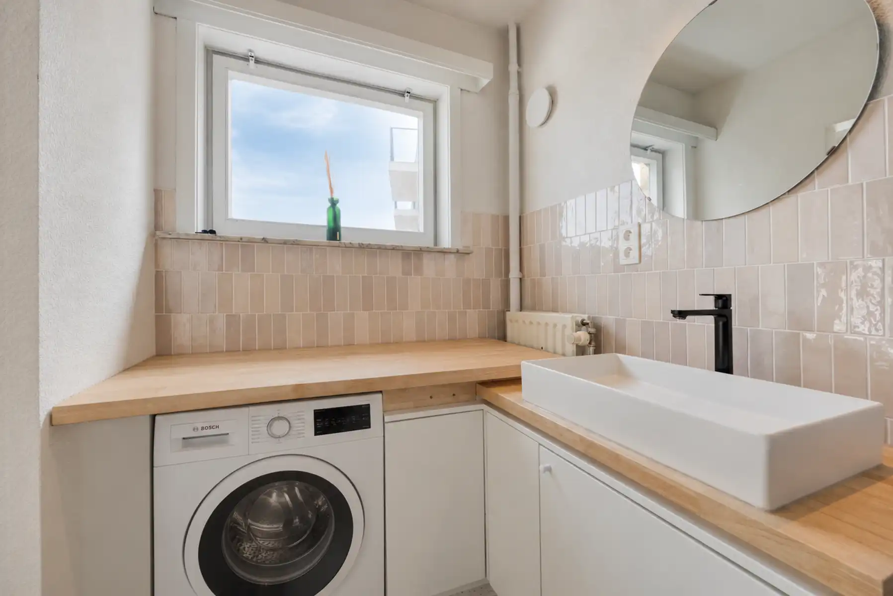 Instapklaar app met vernieuwde keuken, badkamer en uitzicht foto 16