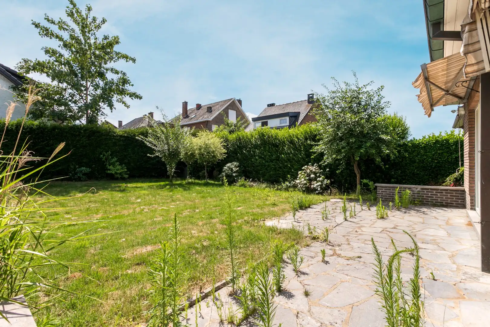 Ruime 4-gevelwoning met 4 slaapkamers, bureau, garage en tuin op 626 m² met bouwpotentieel in Halle foto 15