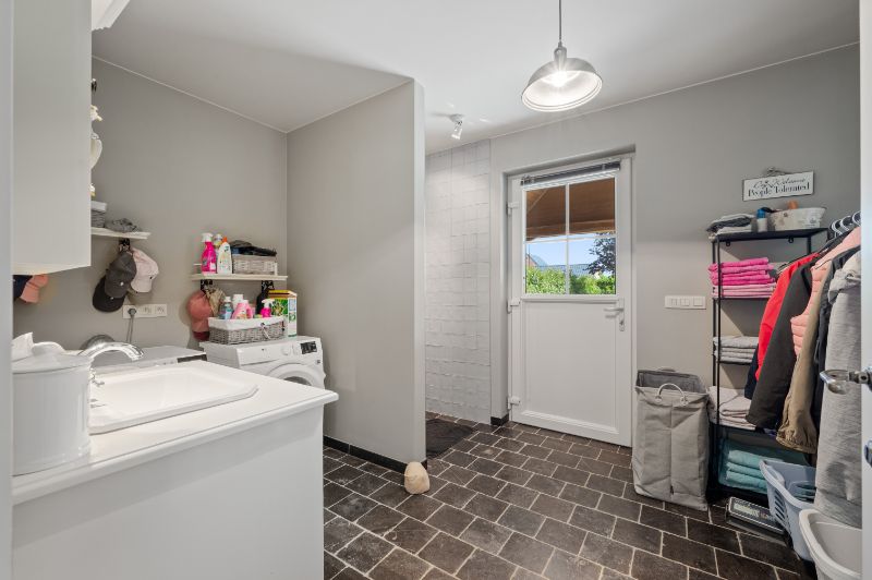 Villa van 319m² in pastorale stijl op 10a16ca foto 10
