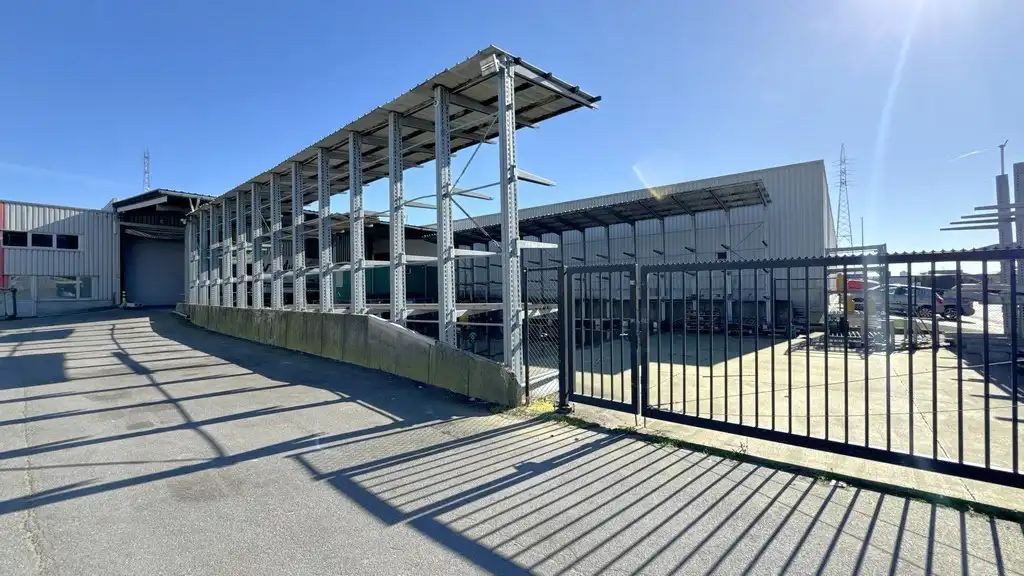 Magazijn te huur in semi-industrieel complex "Vaartkaai" foto 10