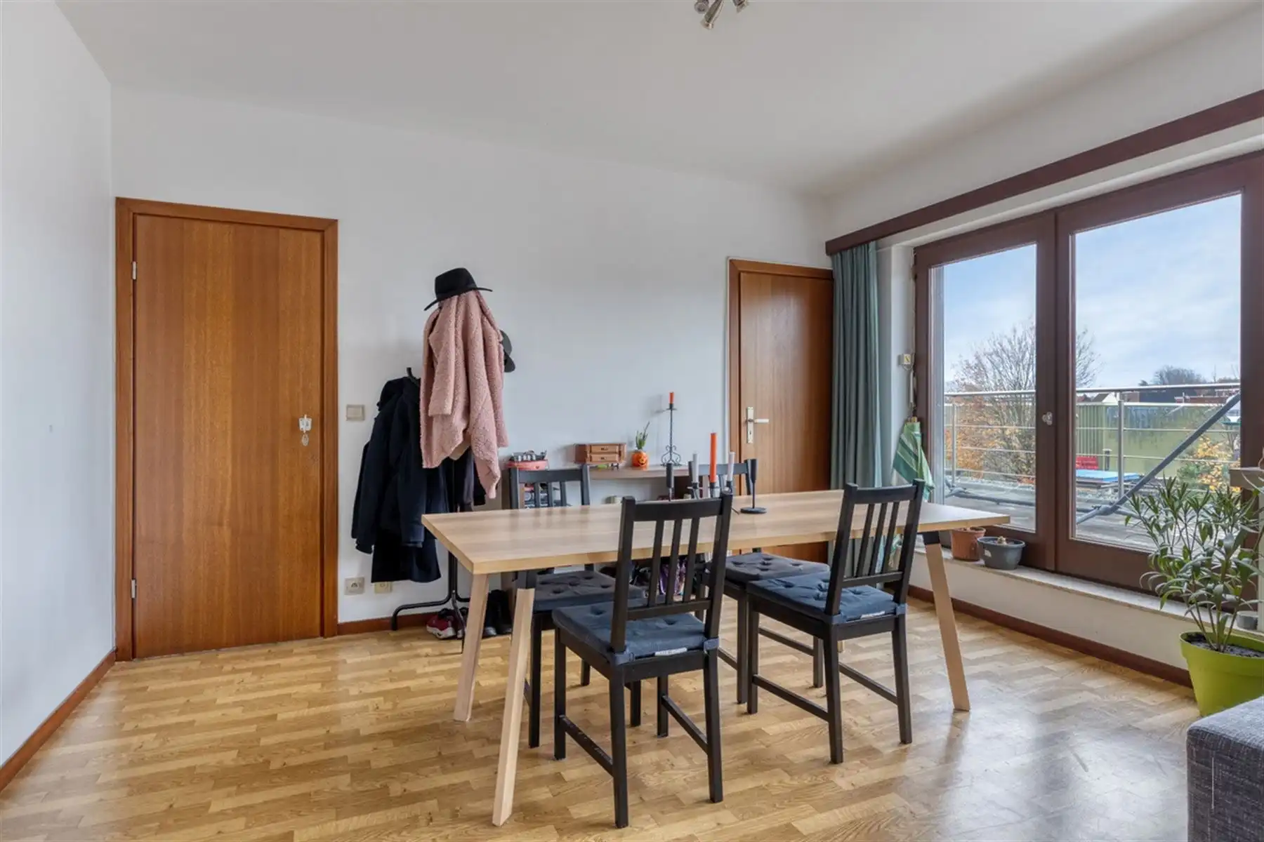 Appartement met 2 slaapkamers, terras en garage foto 7