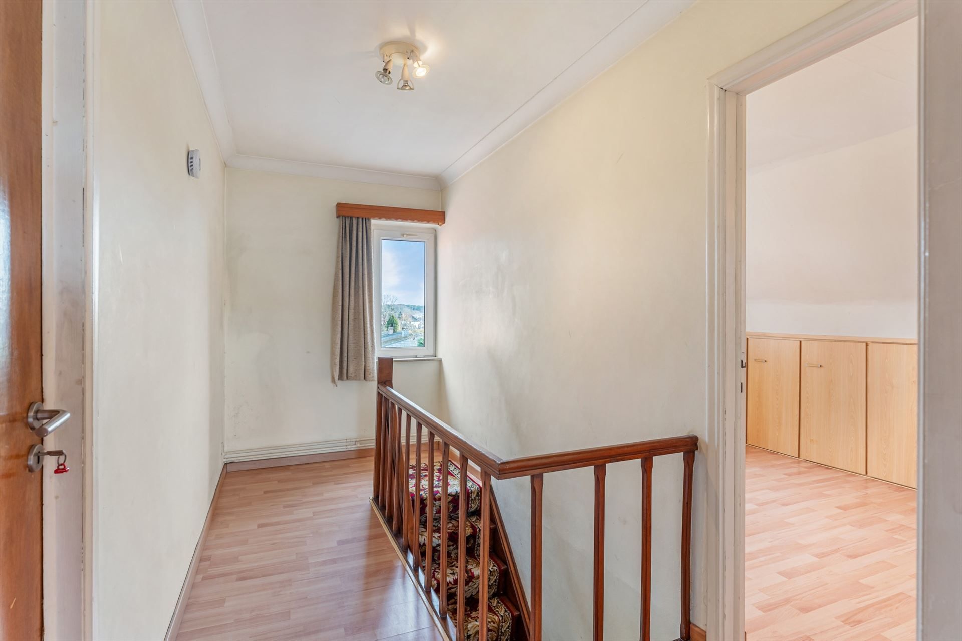 Eengezinswoning met tuin. foto 24