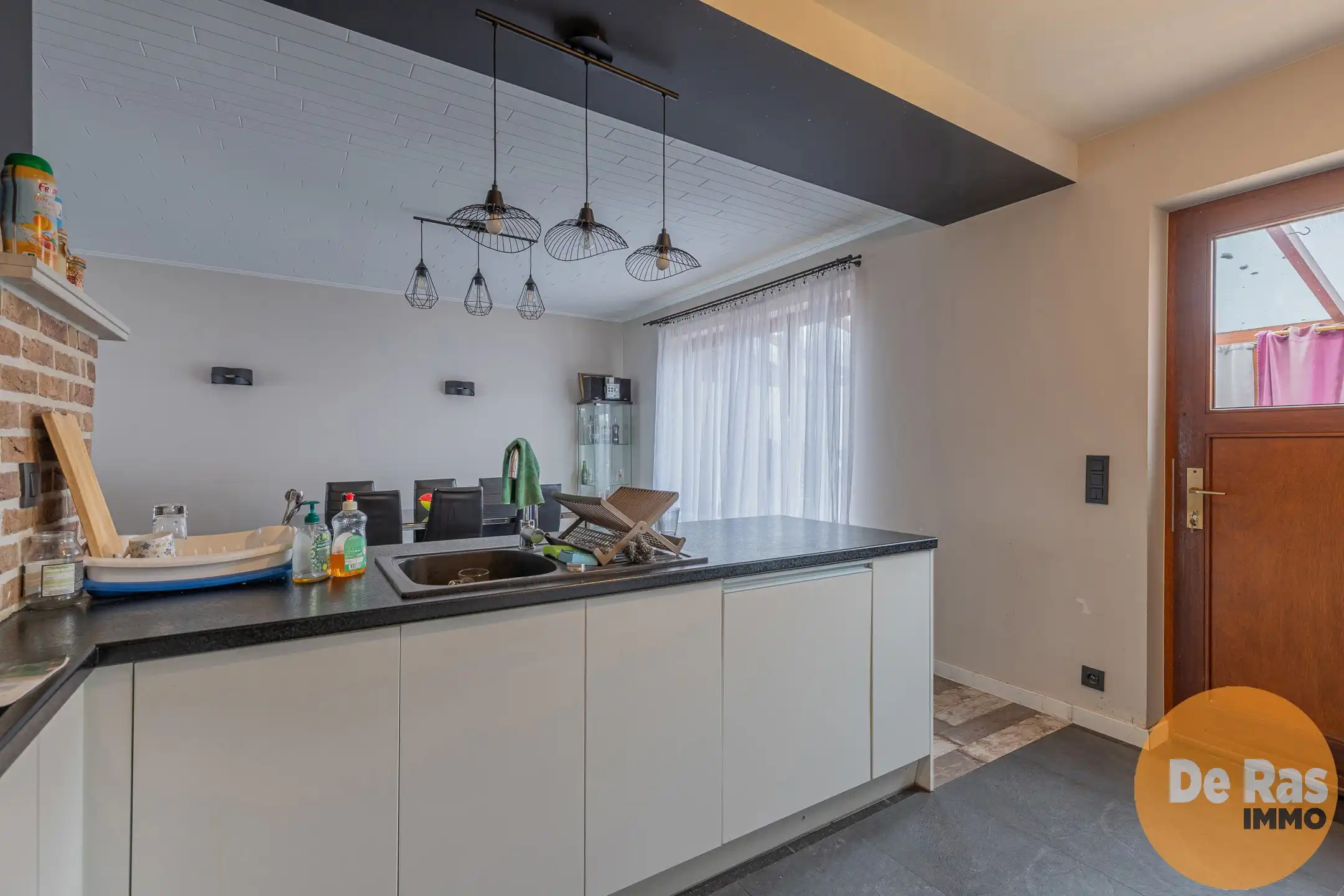 ERPE MERE Charmante woning met tuin en garage aan stadsrand foto 9