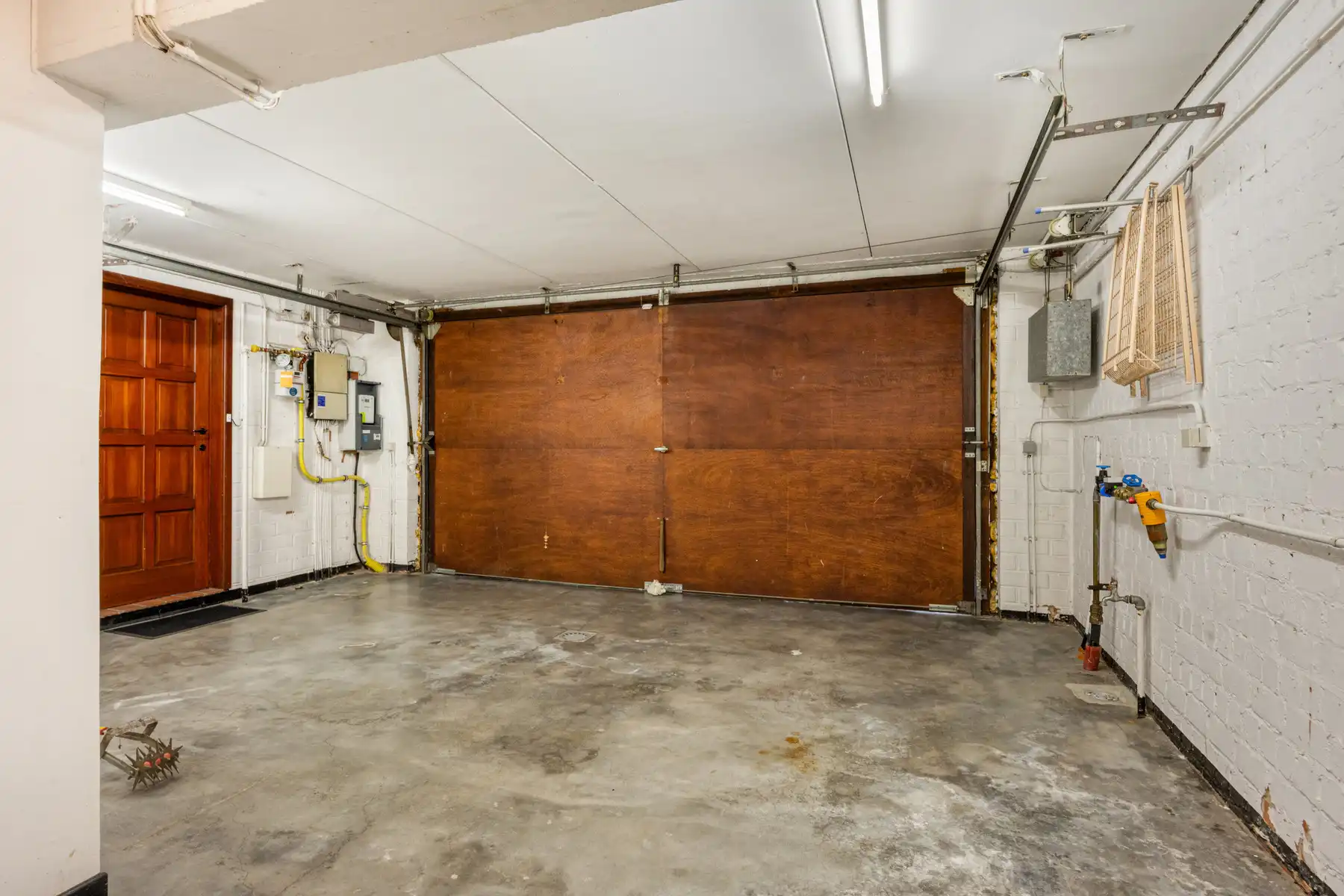 Leemans Immobiliën biedt u deze ruime bel-etagewoning te huur aan in Zellik. foto 21