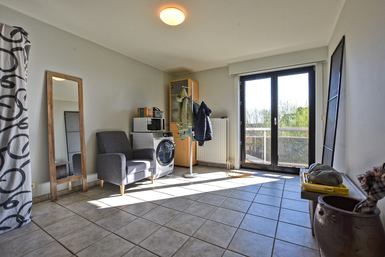 Gezellig instapklaar 2 slaapkamer appartement in hartje Diksmuide! foto 14