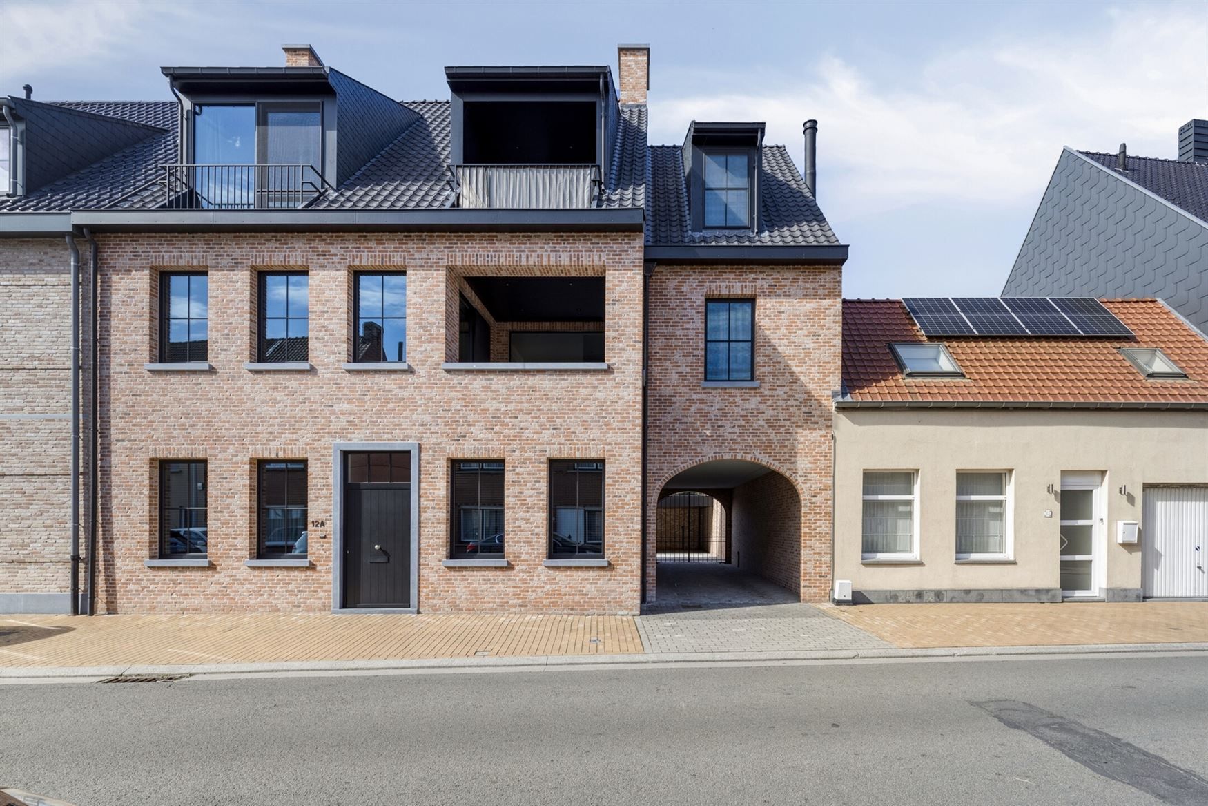 Luxueus nieuwbouwappartement foto {{pictureIndex}}