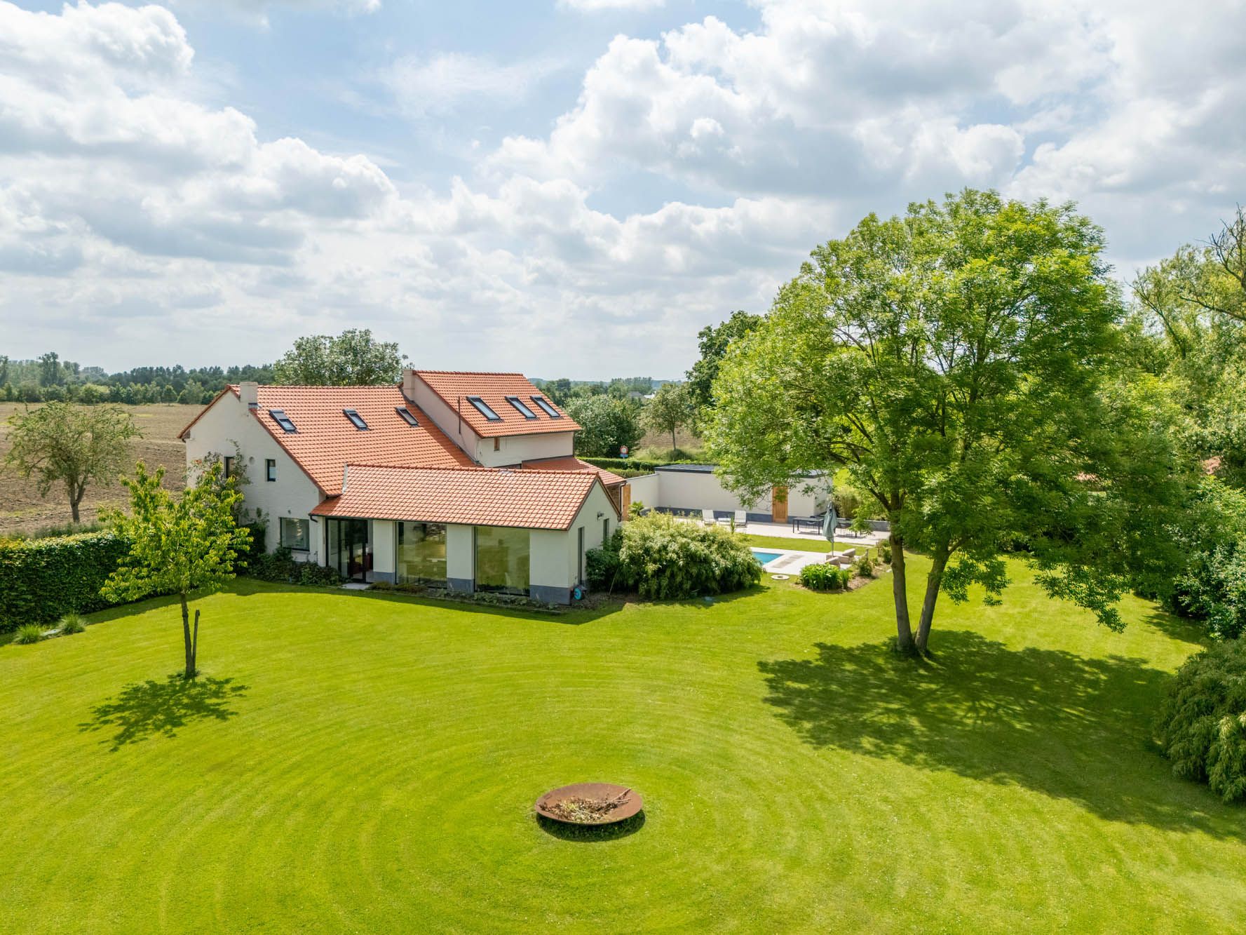 Luxe villa in Kortessem: een serene oase te midden van de natuur foto 3