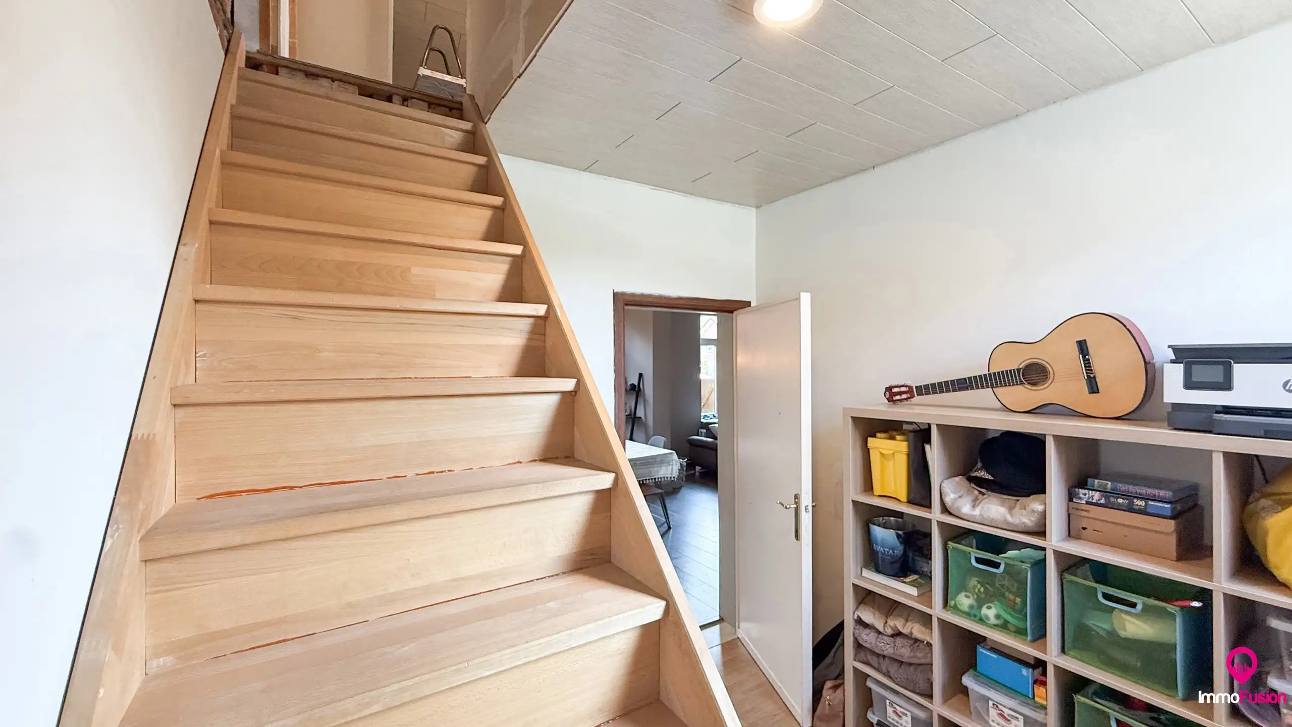 Charmante woning met 5 slaapkamers op een ruim perceel foto 40