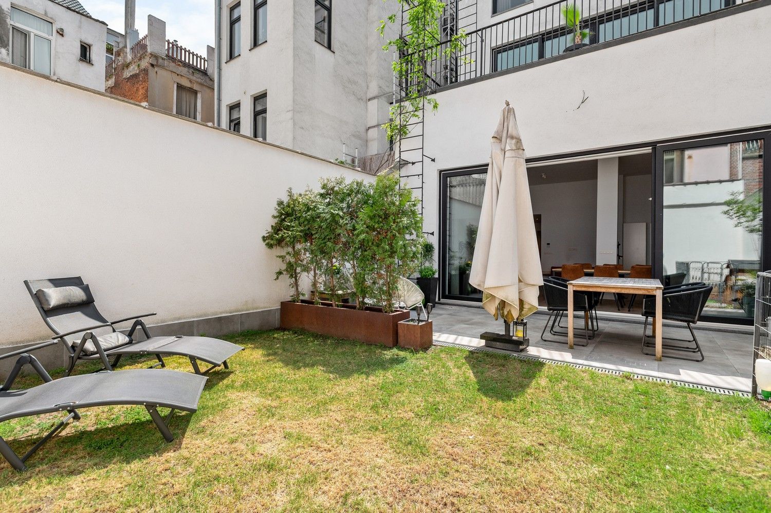 Prachtig gelijkvloers appartement met toffe stadstuin in Antwerpen! foto 3
