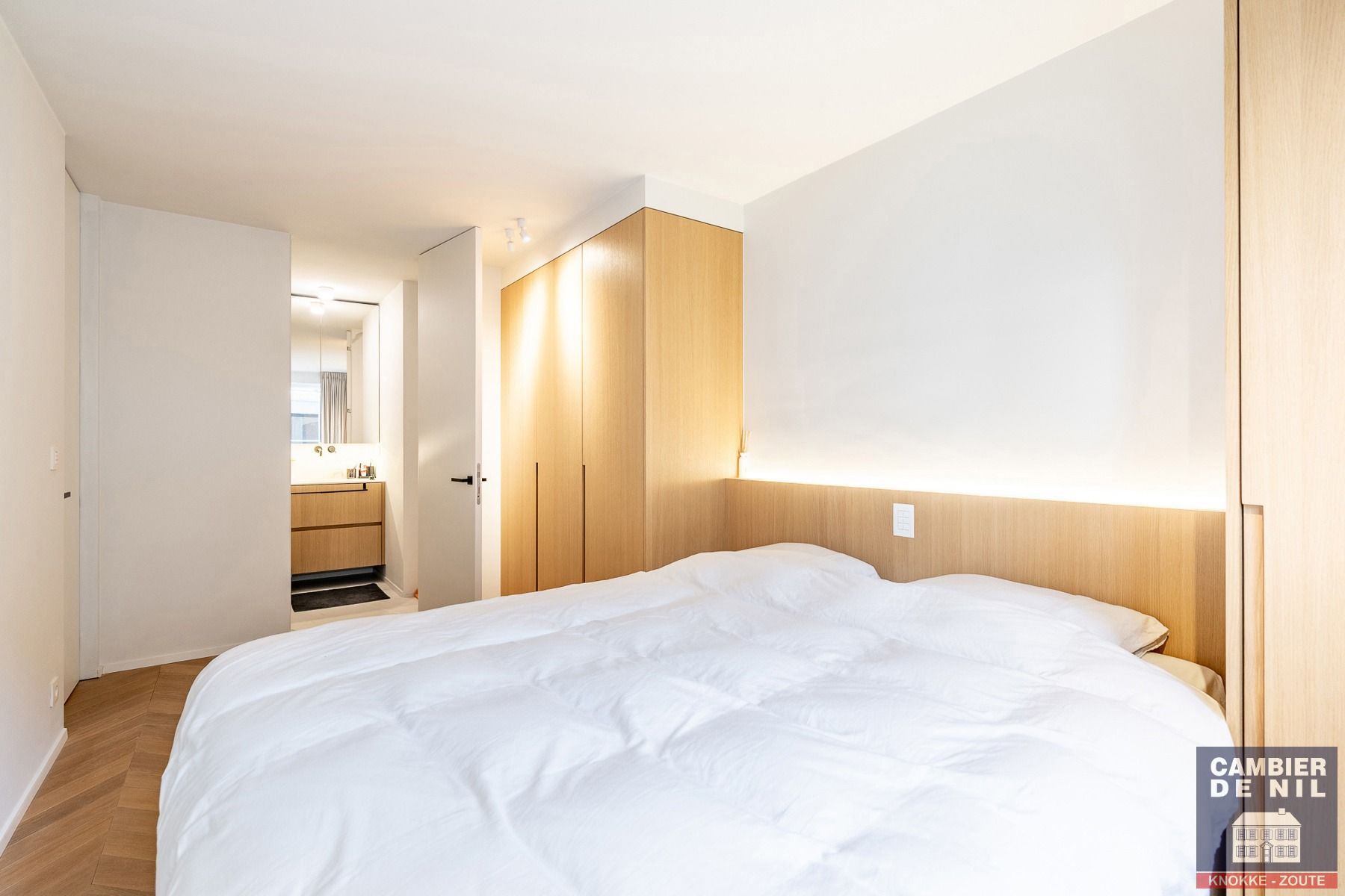 Volledig gerenoveerd appartement met 2 volwaardige slaapkamers – centrum Knokke foto 20