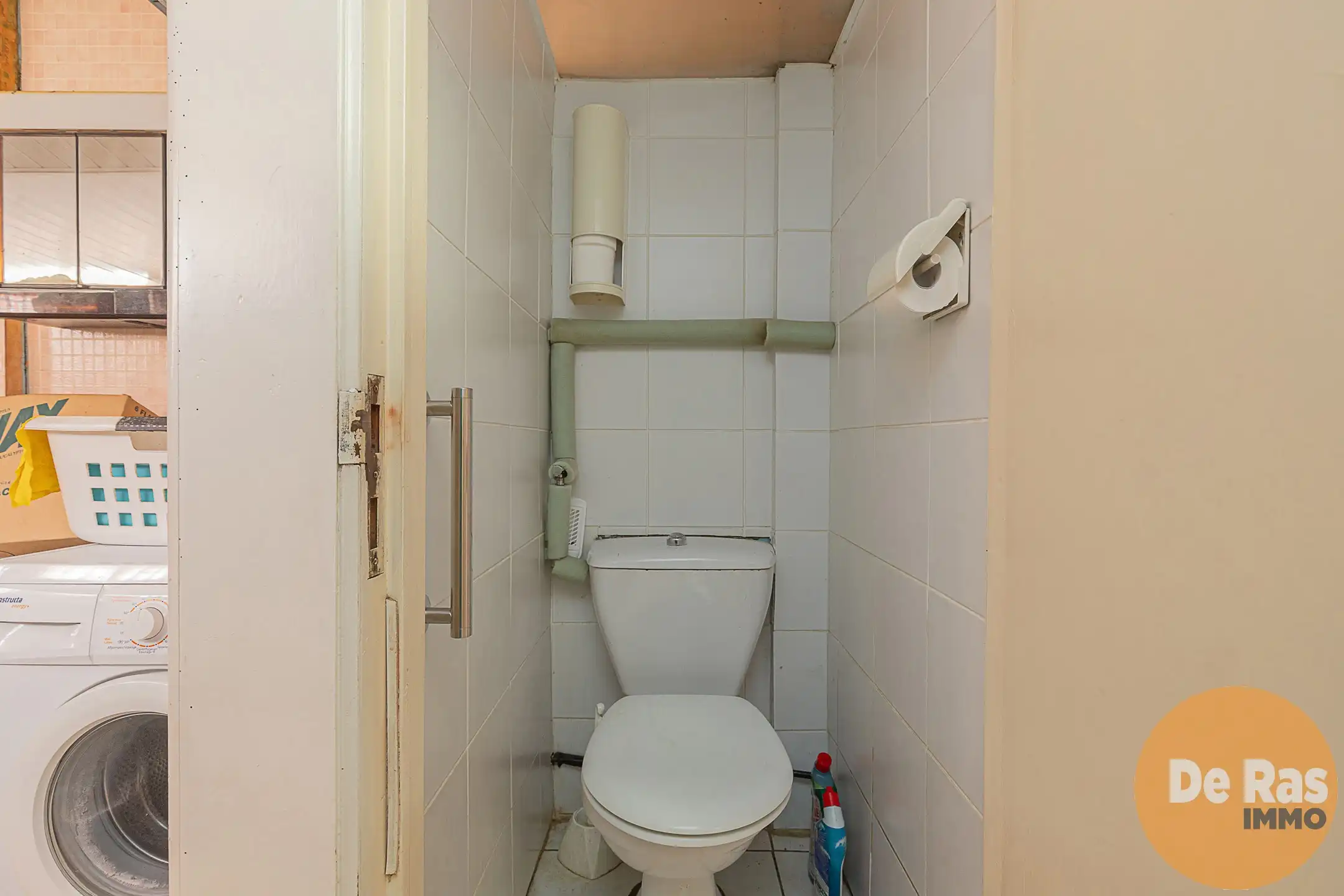 AALST - Te renoveren woning met 2 slpk en koer op topligging foto 10