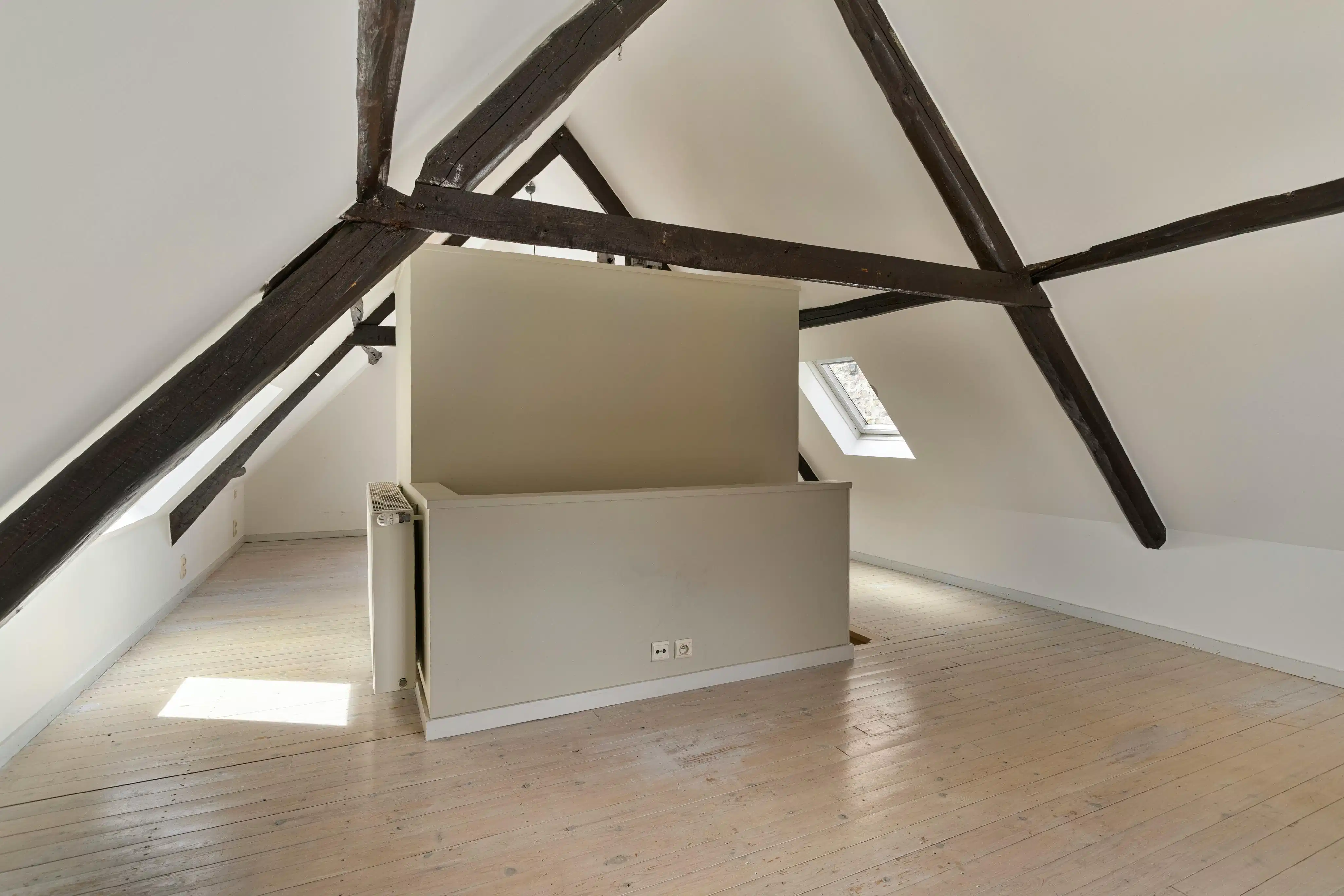 Uniek gerenoveerde herenwoning in Brugge met 3 slaapkamers foto 14