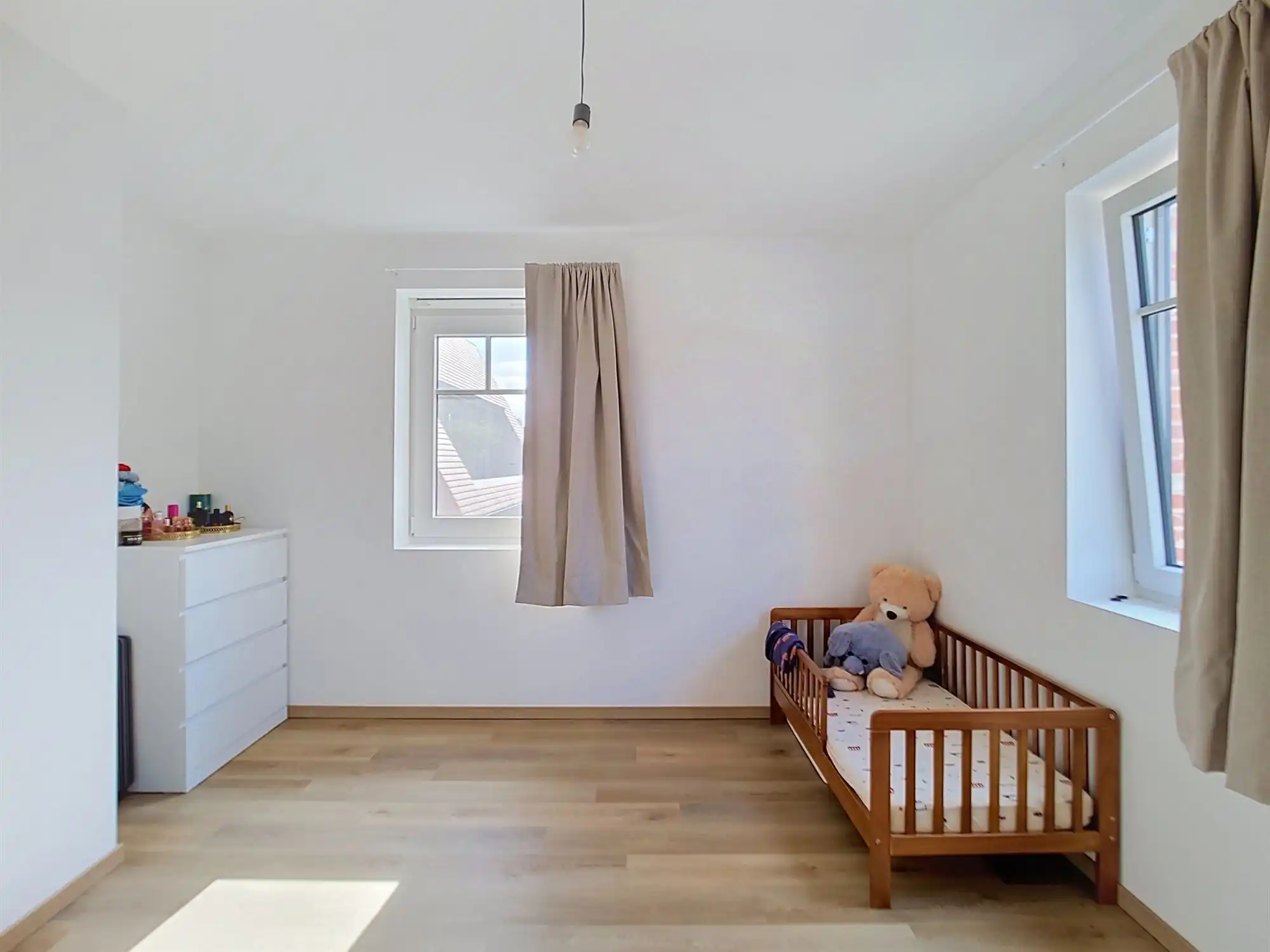 Ruime energiezuinige woning met 4 slaapkamers foto 8
