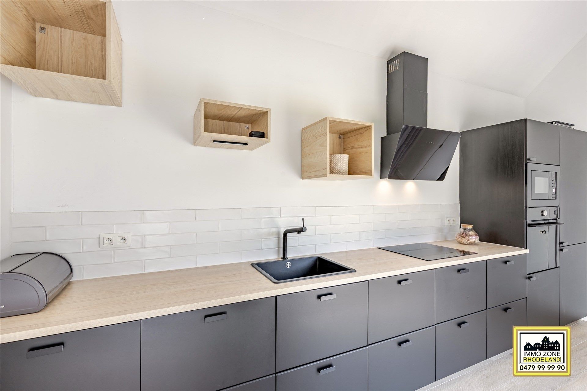 Prachtige woning met 3 slpks, 2 bdks en zonnige tuin foto 8