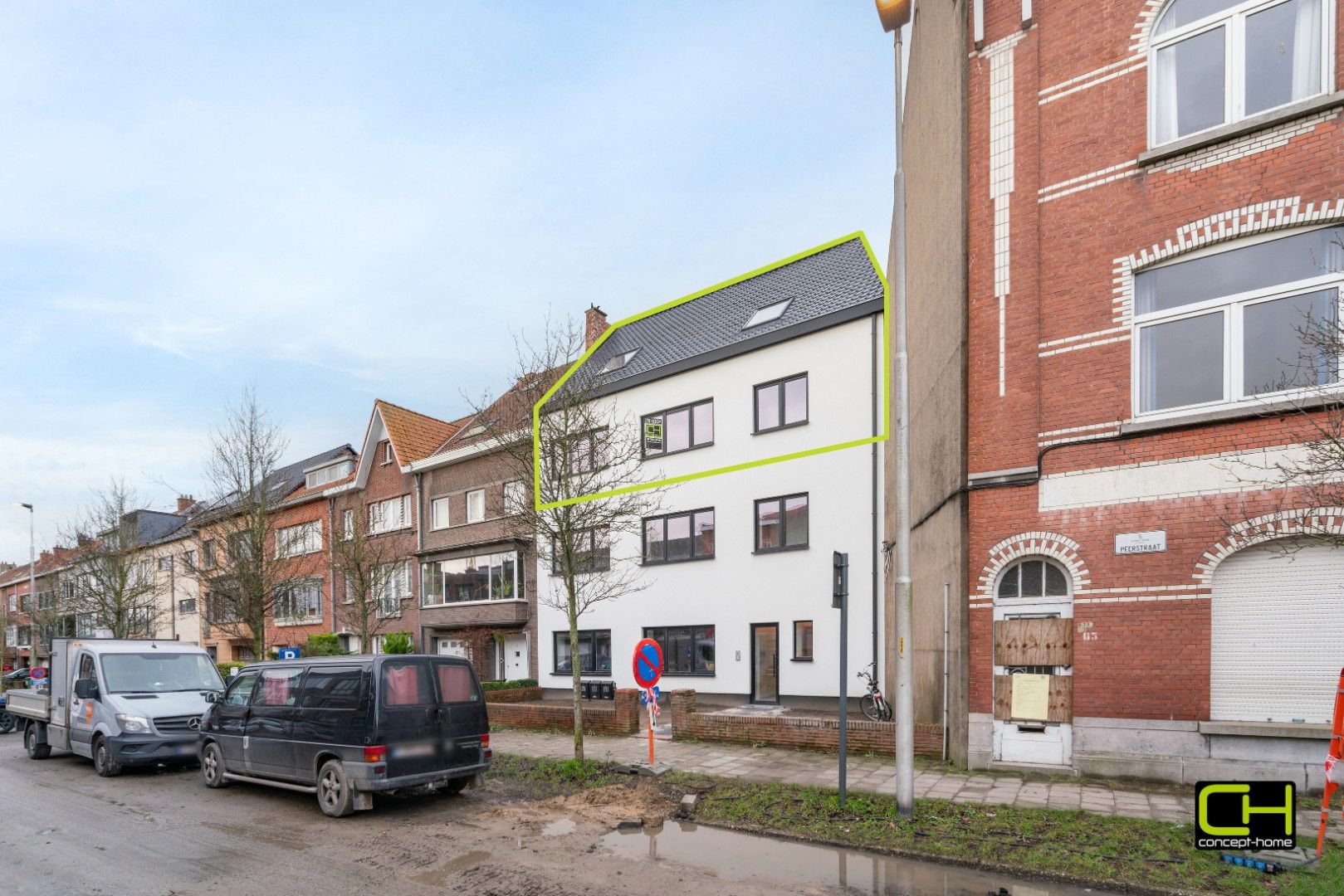 Gerenoveerd appartement met drie slaapkamers te koop in Gent foto 17