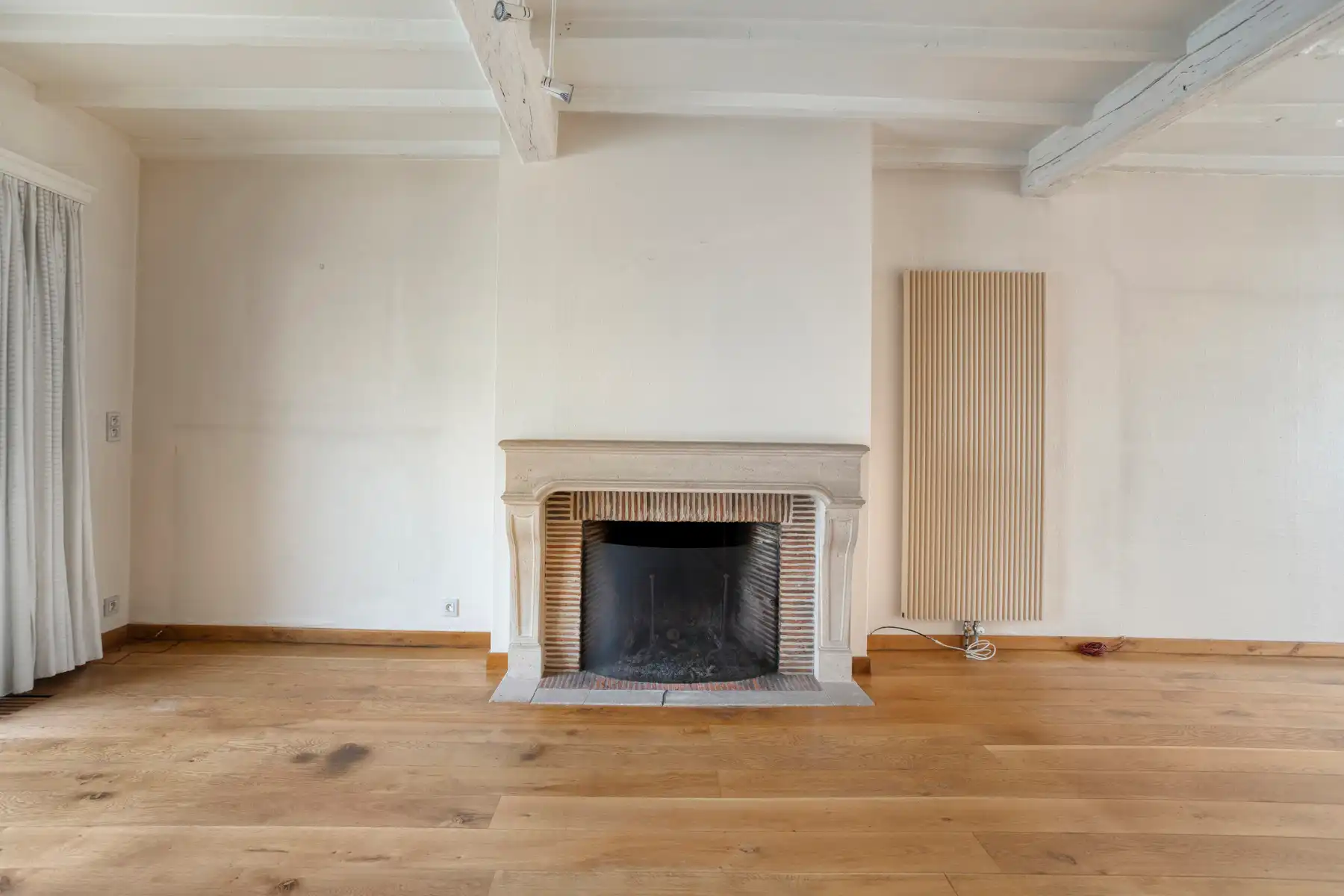 Ruime halfopen bebouwing met 4 slaapkamers! foto 5