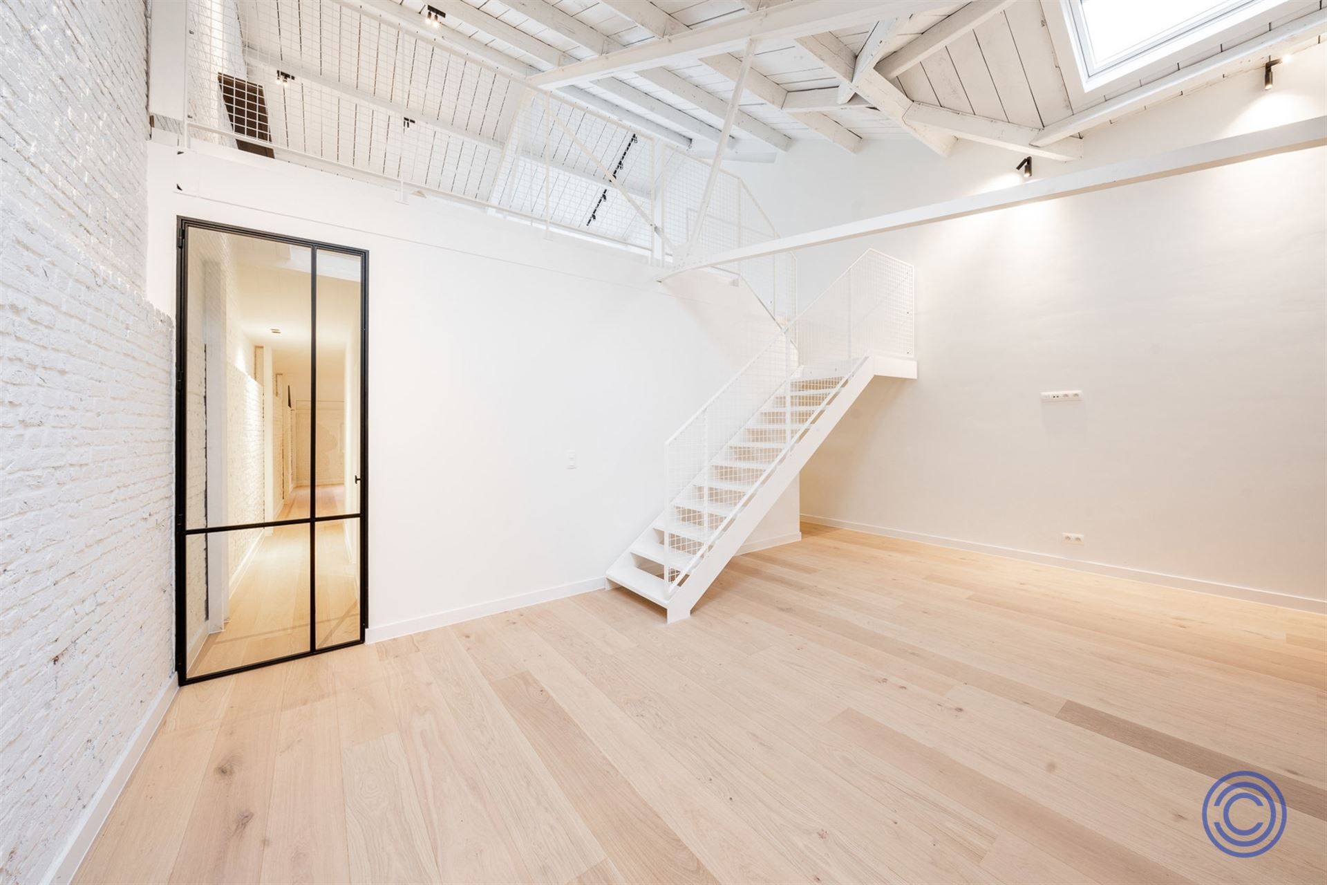 Energiezuinige loft ca.173 m² met terras aan MAS! foto 5