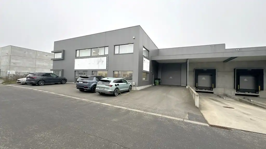 Logistiek bedrijfspand te koop aan A12 in Willebroek foto 17