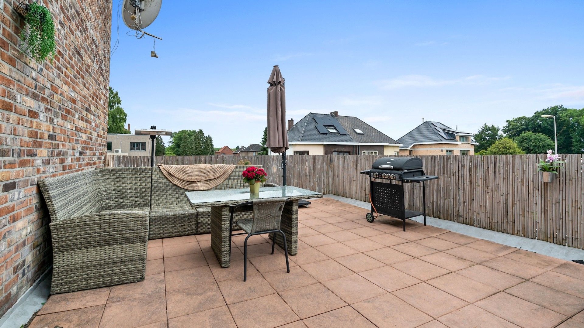 Instapklaar 3-slpkr appartement met ruim terras en zeer gunstige EPC-score foto 18