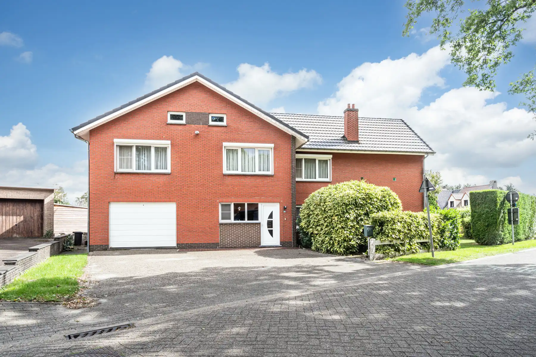 Hoofdfoto van de publicatie: Ruime gezinswoning met 5 slaapkamers op 934 m² in Brecht