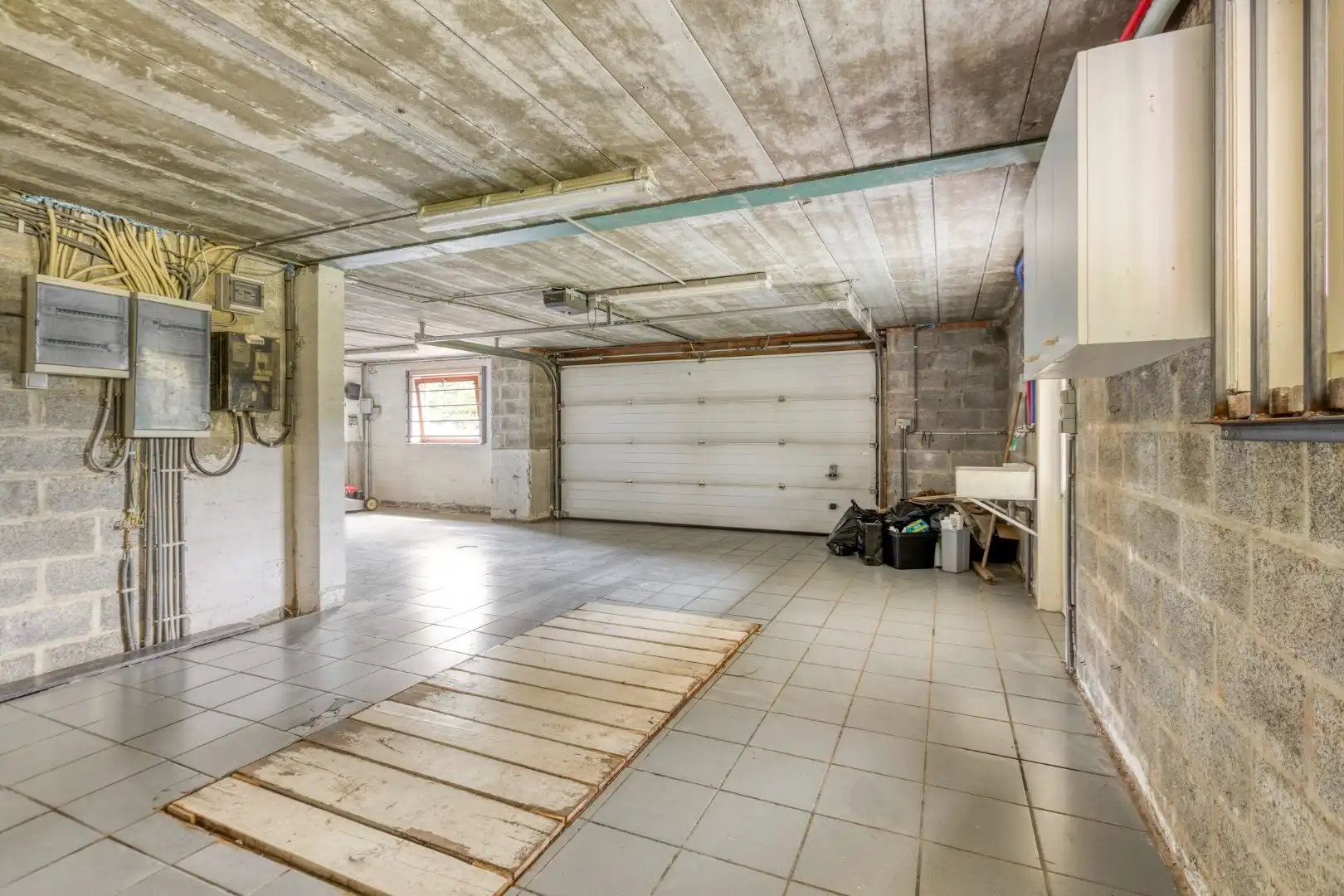 Instapklare woning met prachtig aangelegde tuin foto 23