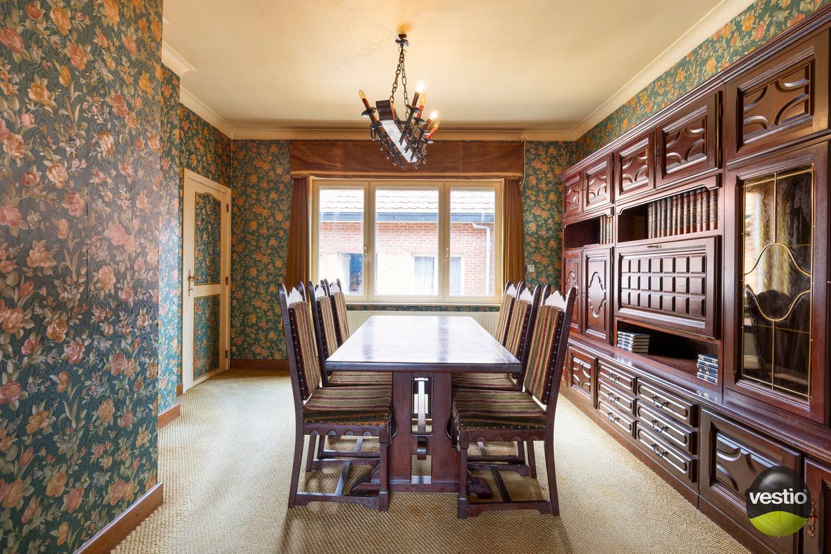 OP TE FRISSEN HALF VRIJSTAANDE WONING OP 7A87CA STADSRAND HASSELT. foto 8