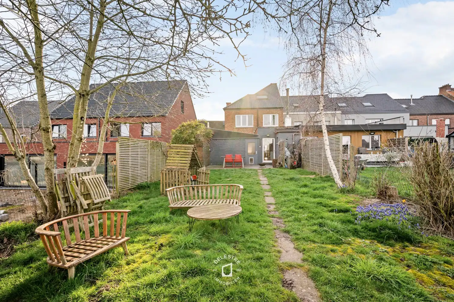 Charmante gezinswoning met 3 slaapkamers en open zicht op groen foto 25