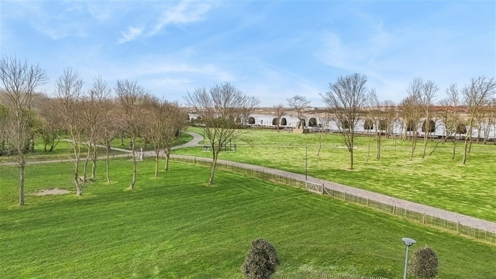 Splinternieuw topapartement op topligging met zicht op havengeul 2 slpk, 2 badk, 2 terrassen foto 13