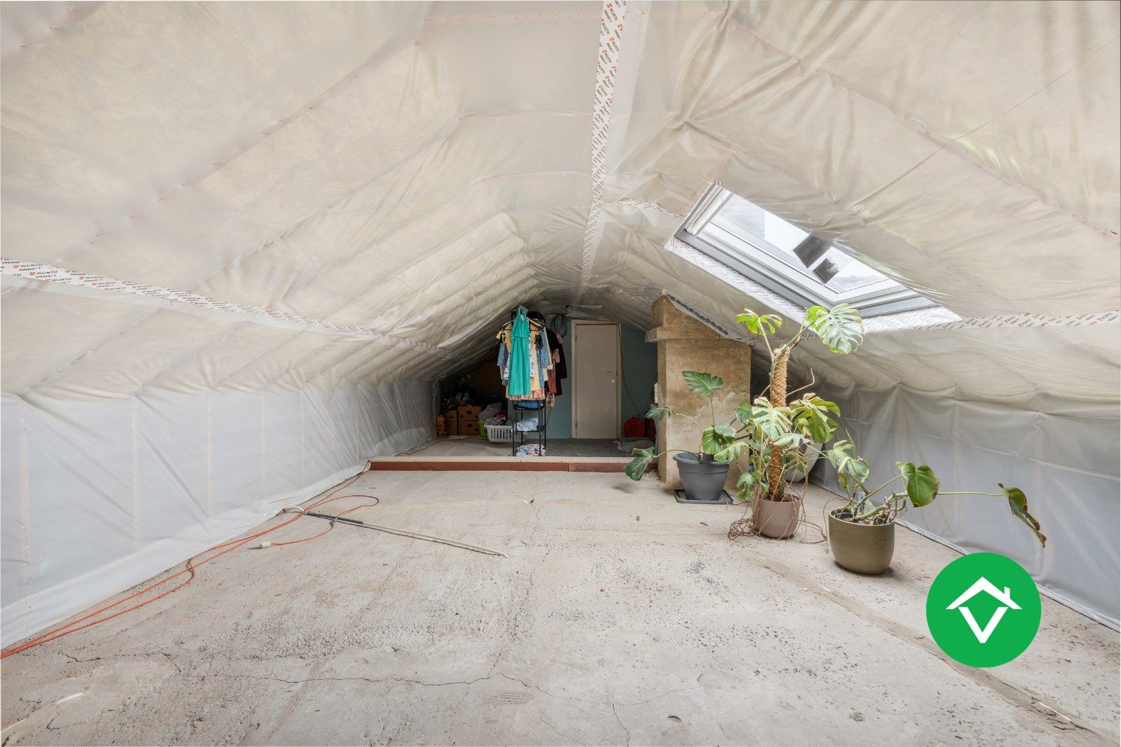 Alleenstaande woning in een rustige omgeving  te Ichtegem  foto 22