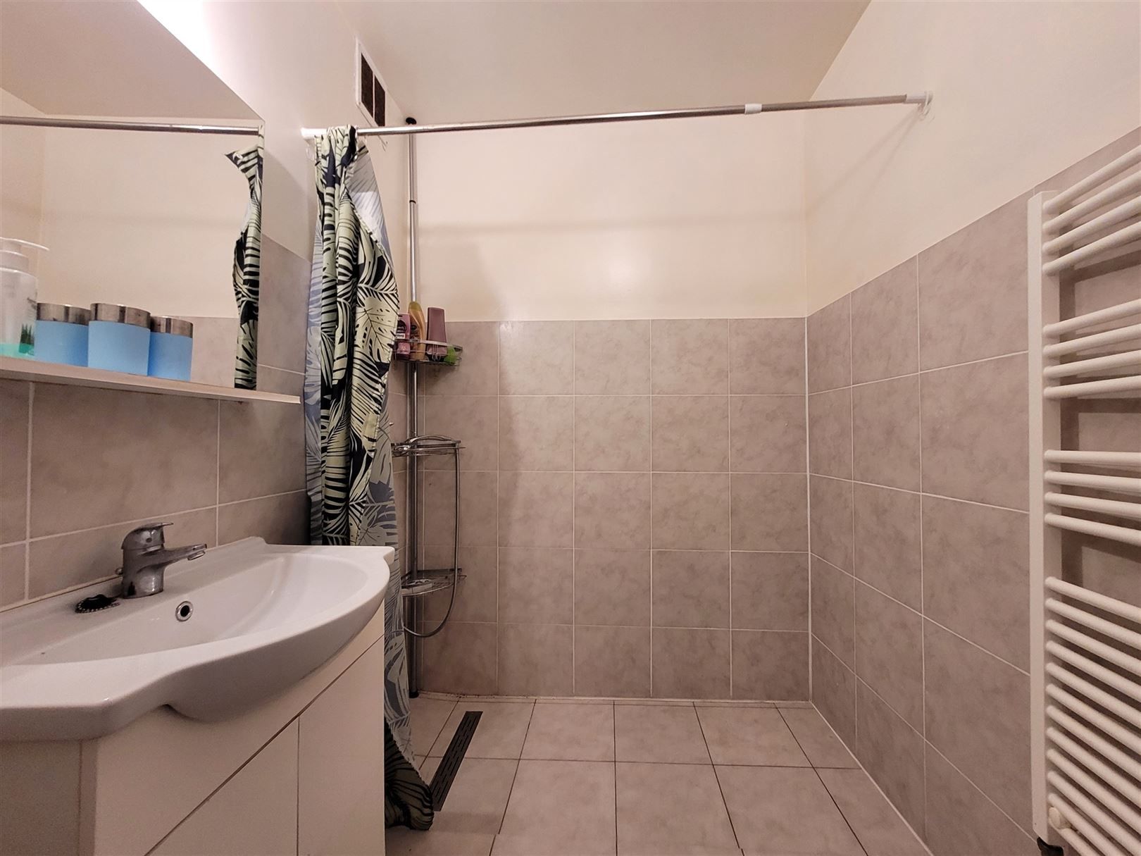 Gemeubeld appartement met zeezicht foto 13