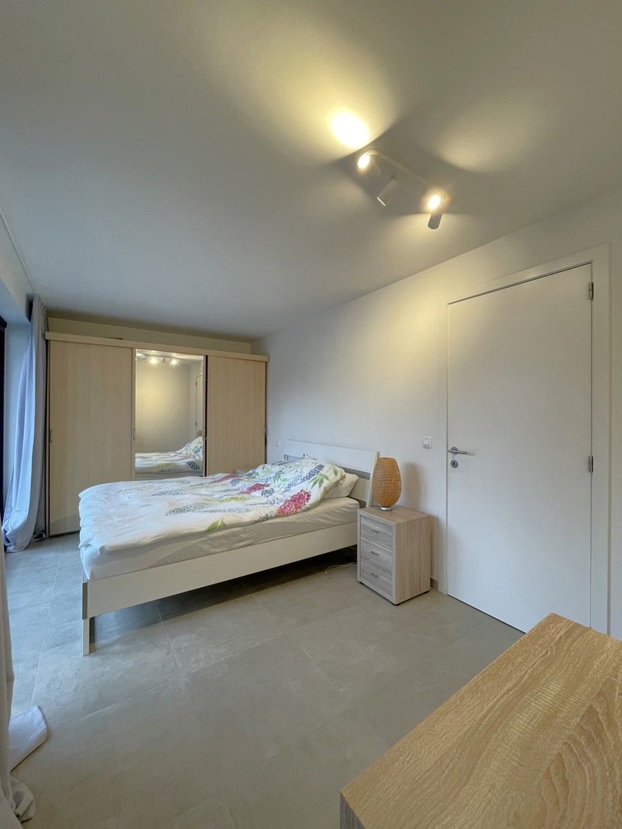 Appartement te huur foto 10