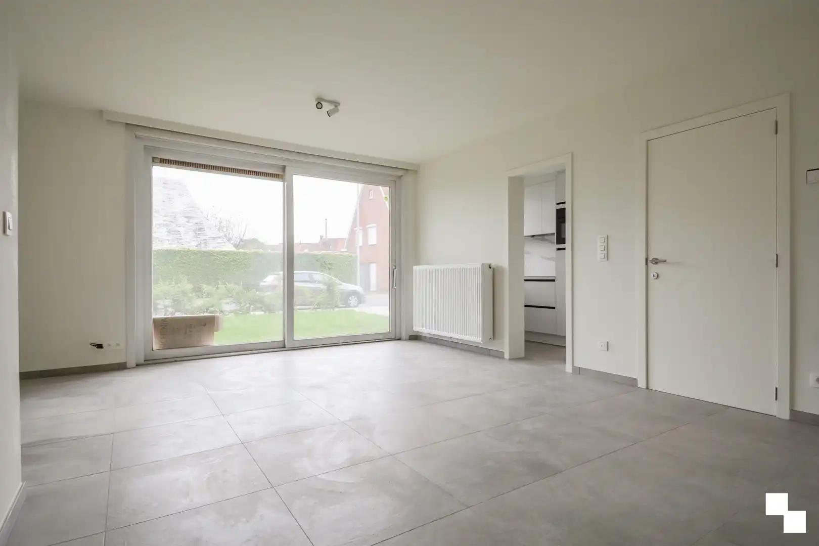 Volledig gerenoveerde studio nabij centrum Roeselare foto 4