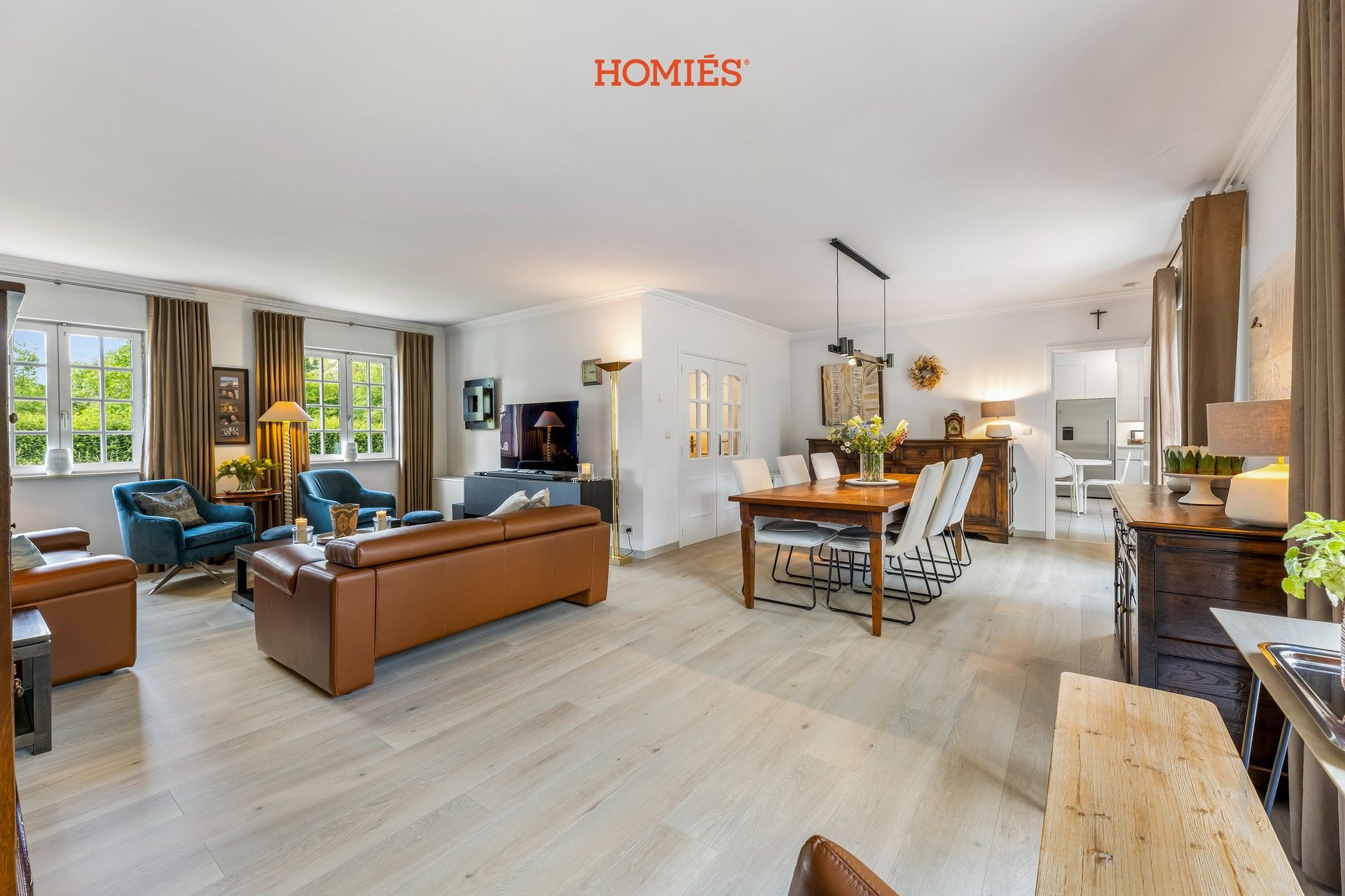 Klassevolle villa op residentiële toplocatie foto 5