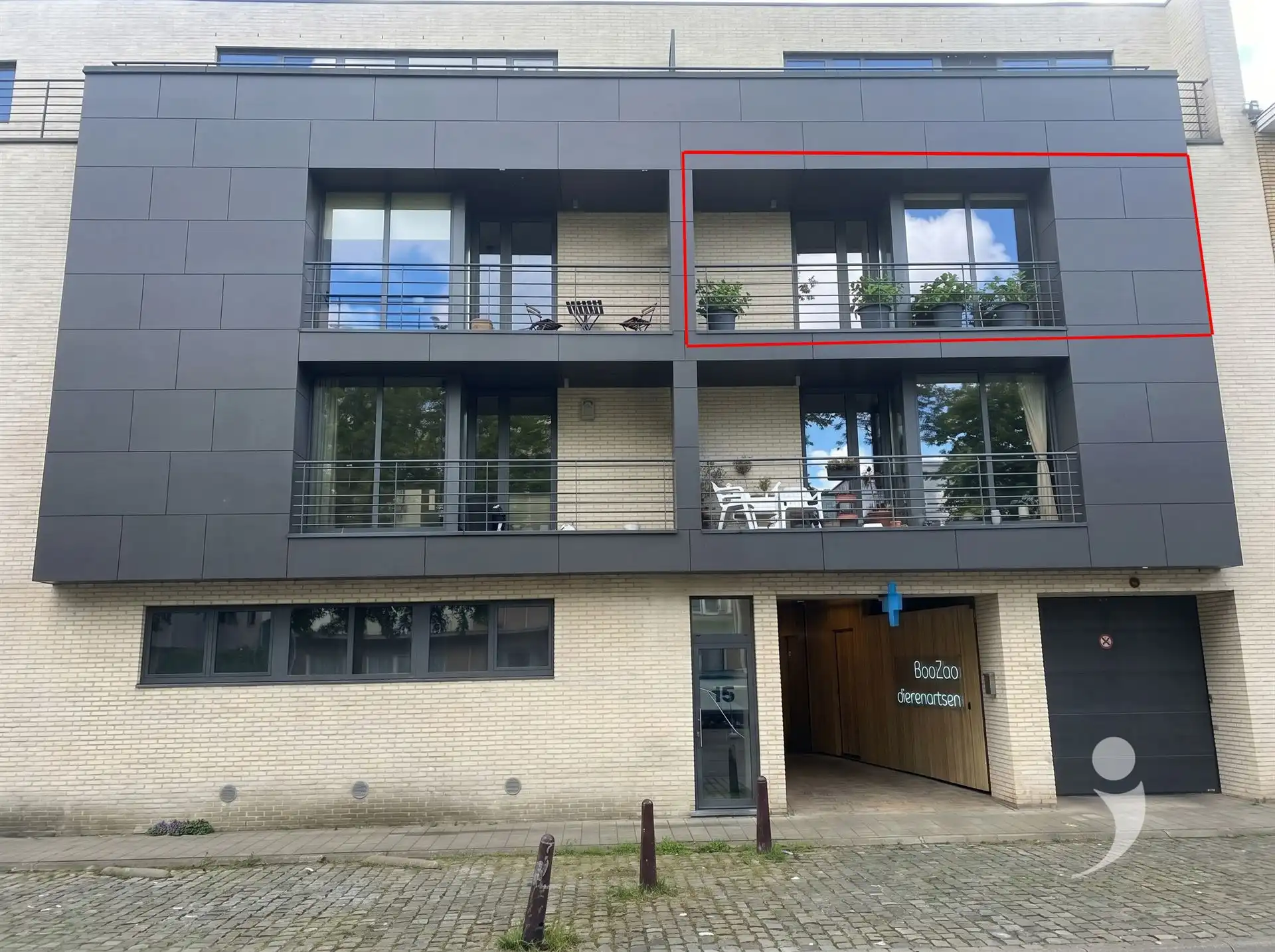 Prachtig gemeubeld 2-slaapkamer appartement te huur in Heverlee instapklaar & centrale ligging foto {{pictureIndex}}