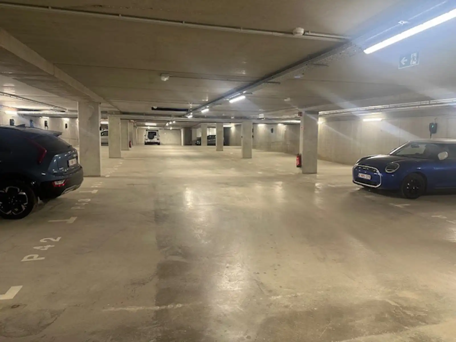 Parkeerplaats te huur foto 4