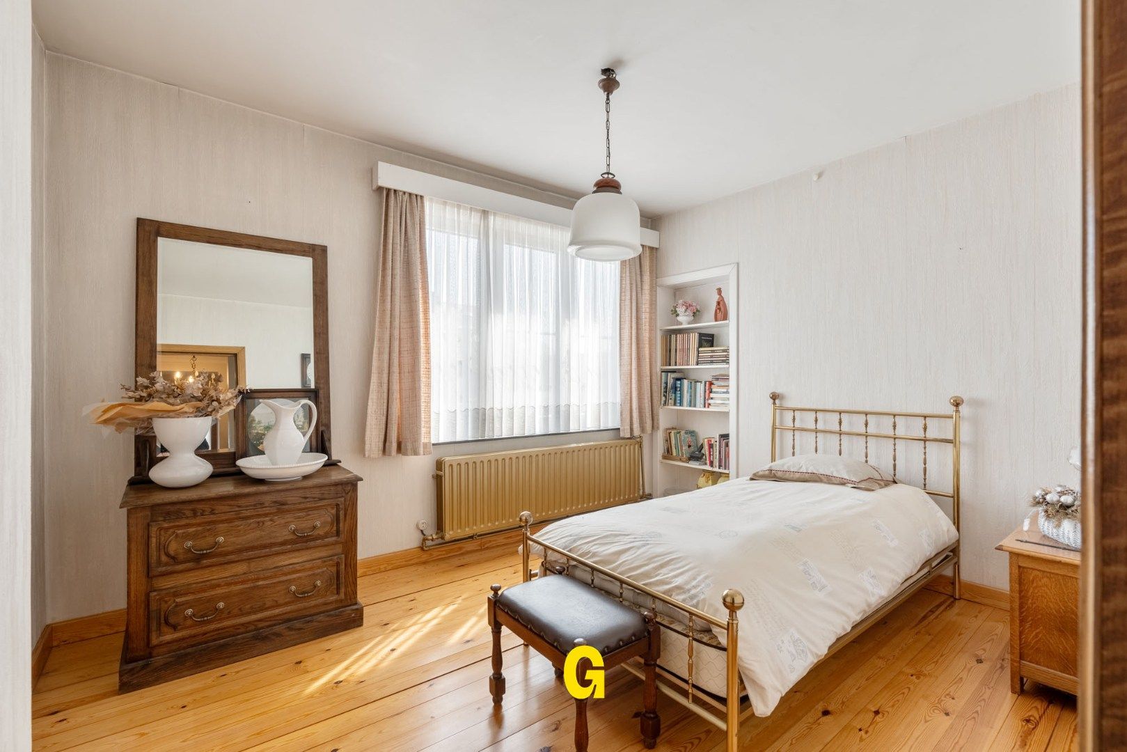 Netjes verzorgde halfopen woning met ruime garage vlakbij het centrum van Munsterbilzen foto 27