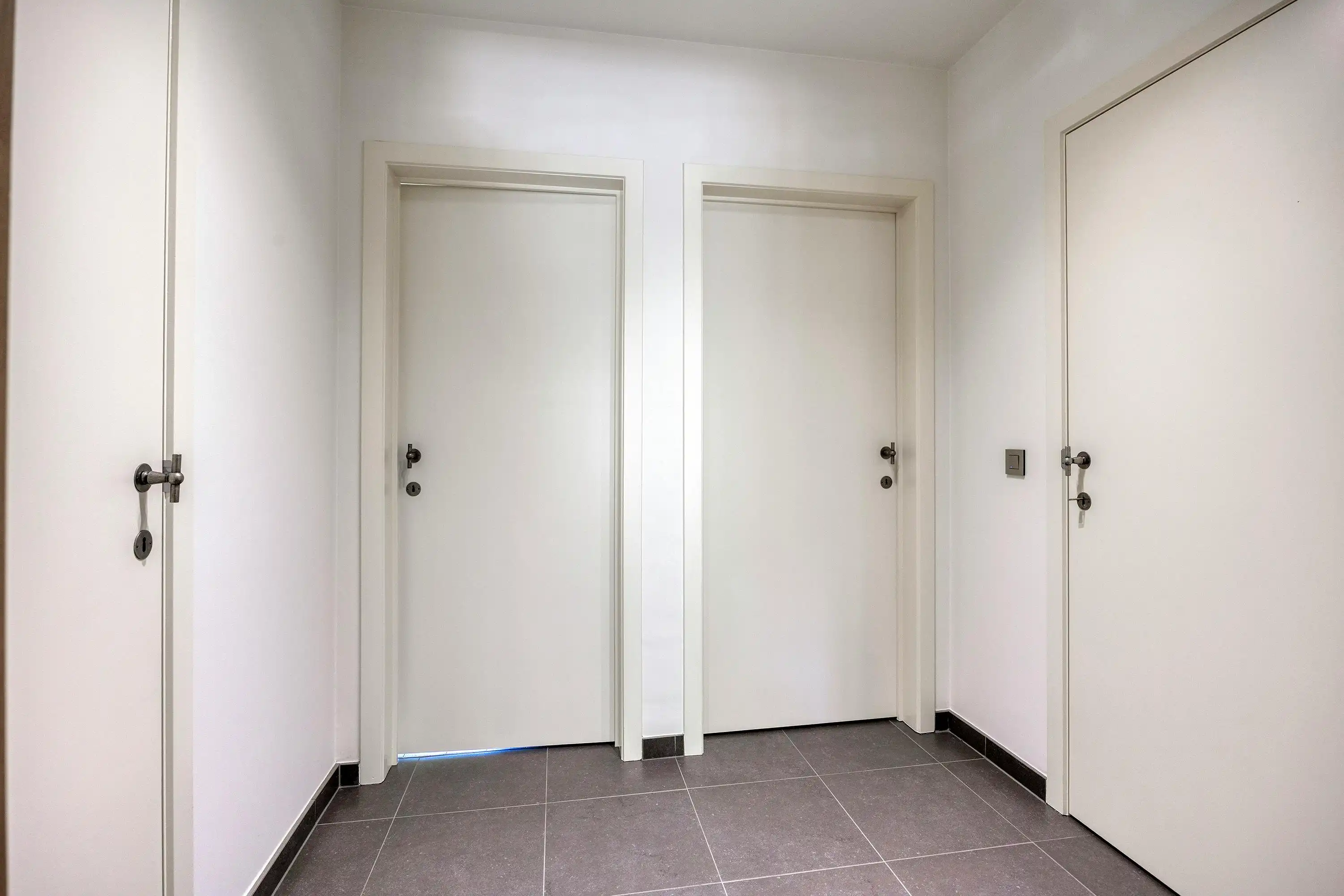 Mooi parkappartement met 2 slaapkamers, garage en 2 kelders foto 20