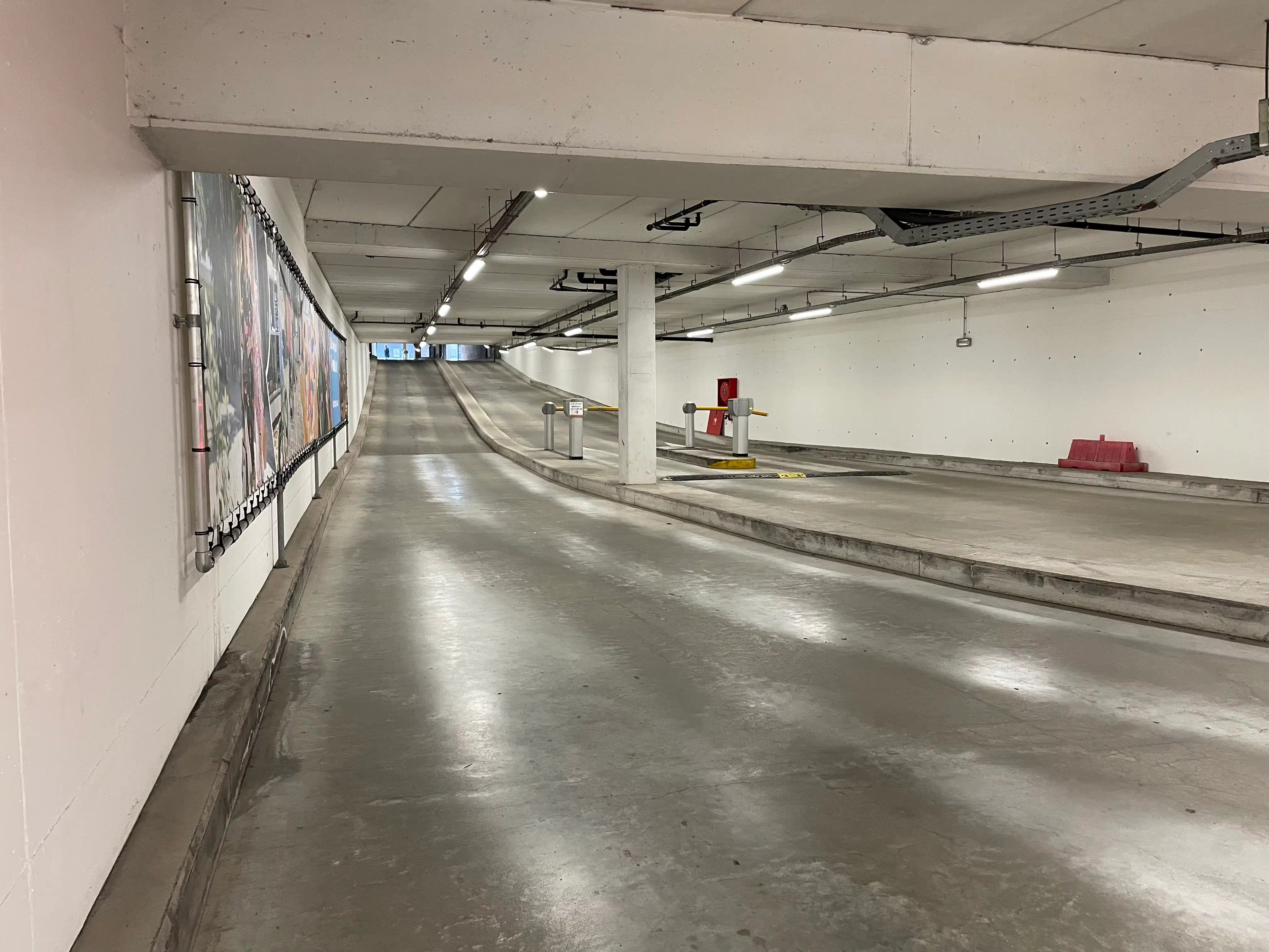 AUTOSTANDPLAATS 'De Munt' foto 4