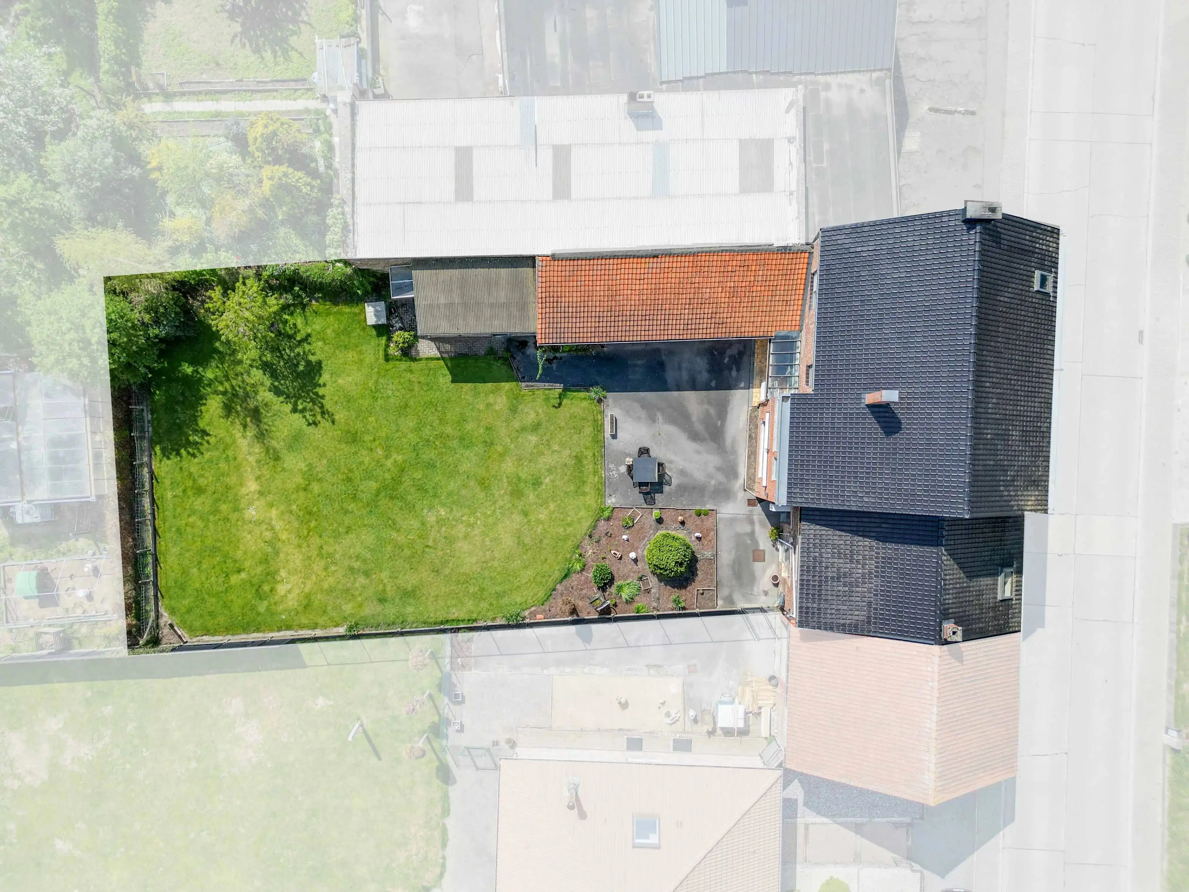 Ruime woning met 5 slaapkamers - zeer geschikt als kangoeroewoning foto 7