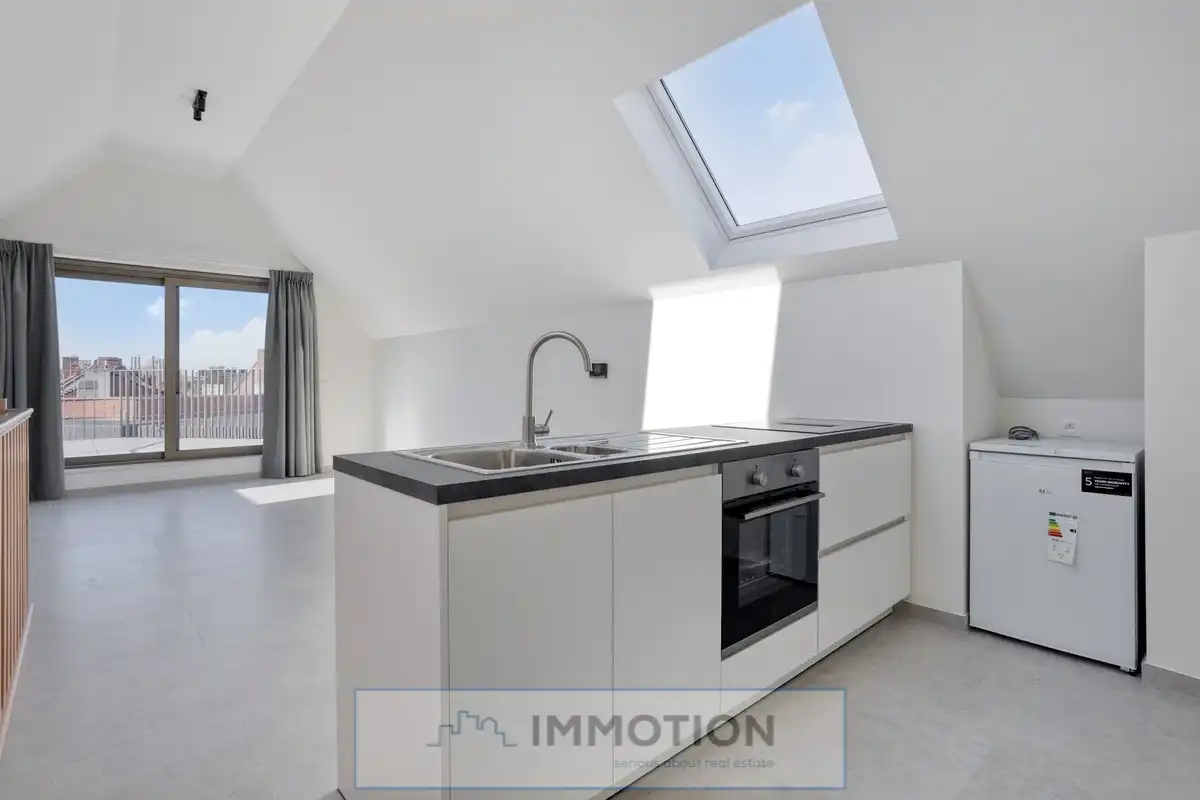 Nieuwbouw duplex appartement met terras foto 5