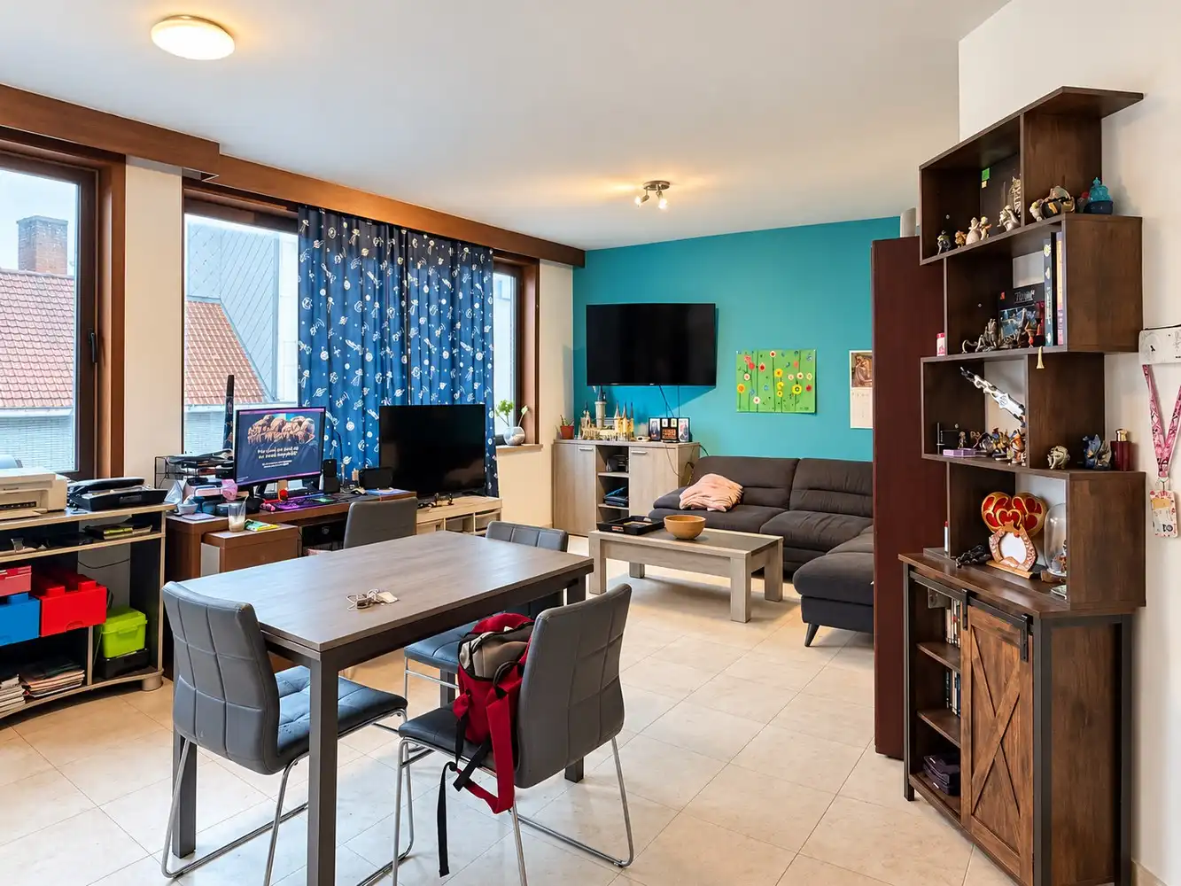 Functioneel en zonnig appartement met drie slaapkamers en groot terras foto 3