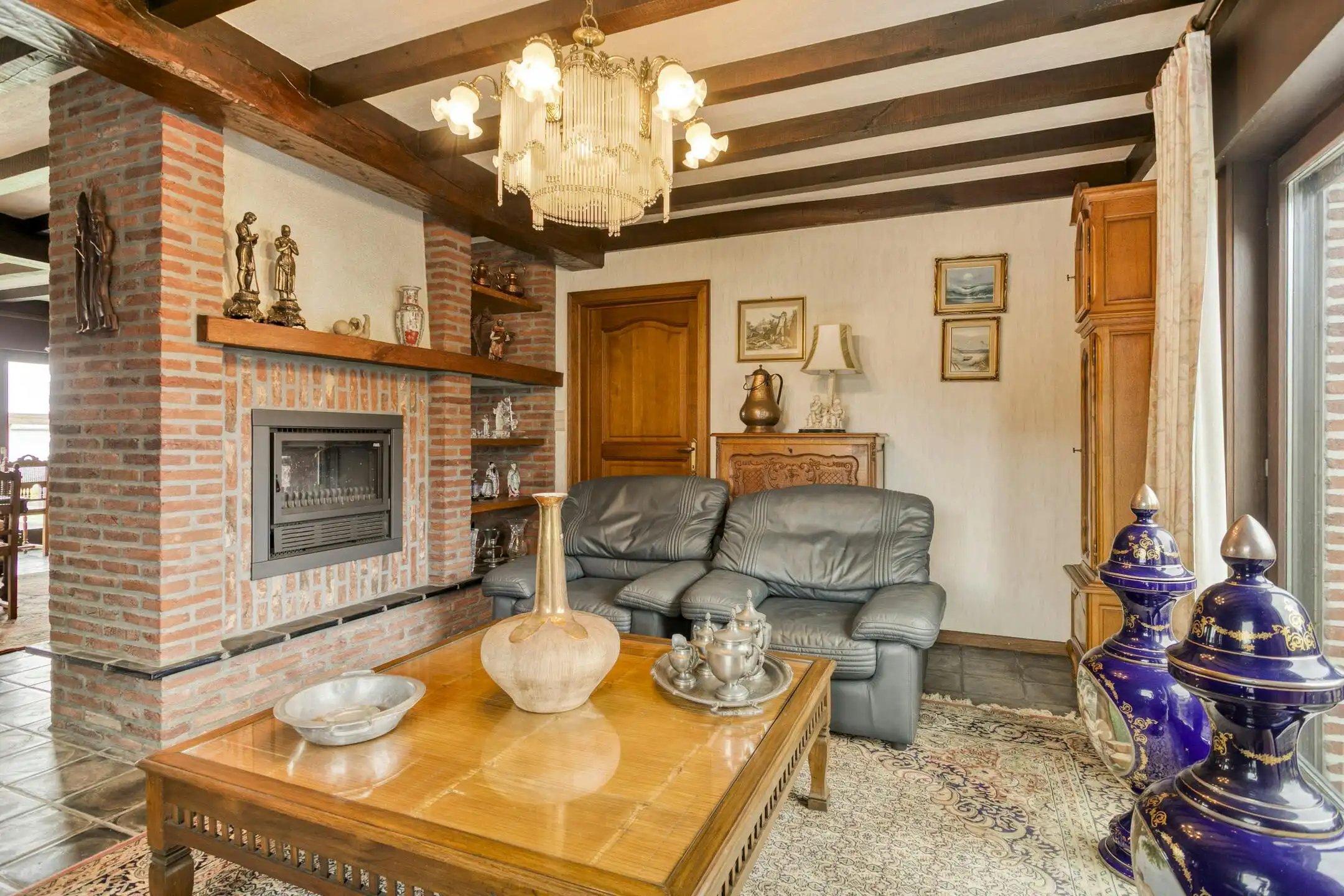 Gelijkvloers huis op ruim perceel te koop in Waregem foto 8