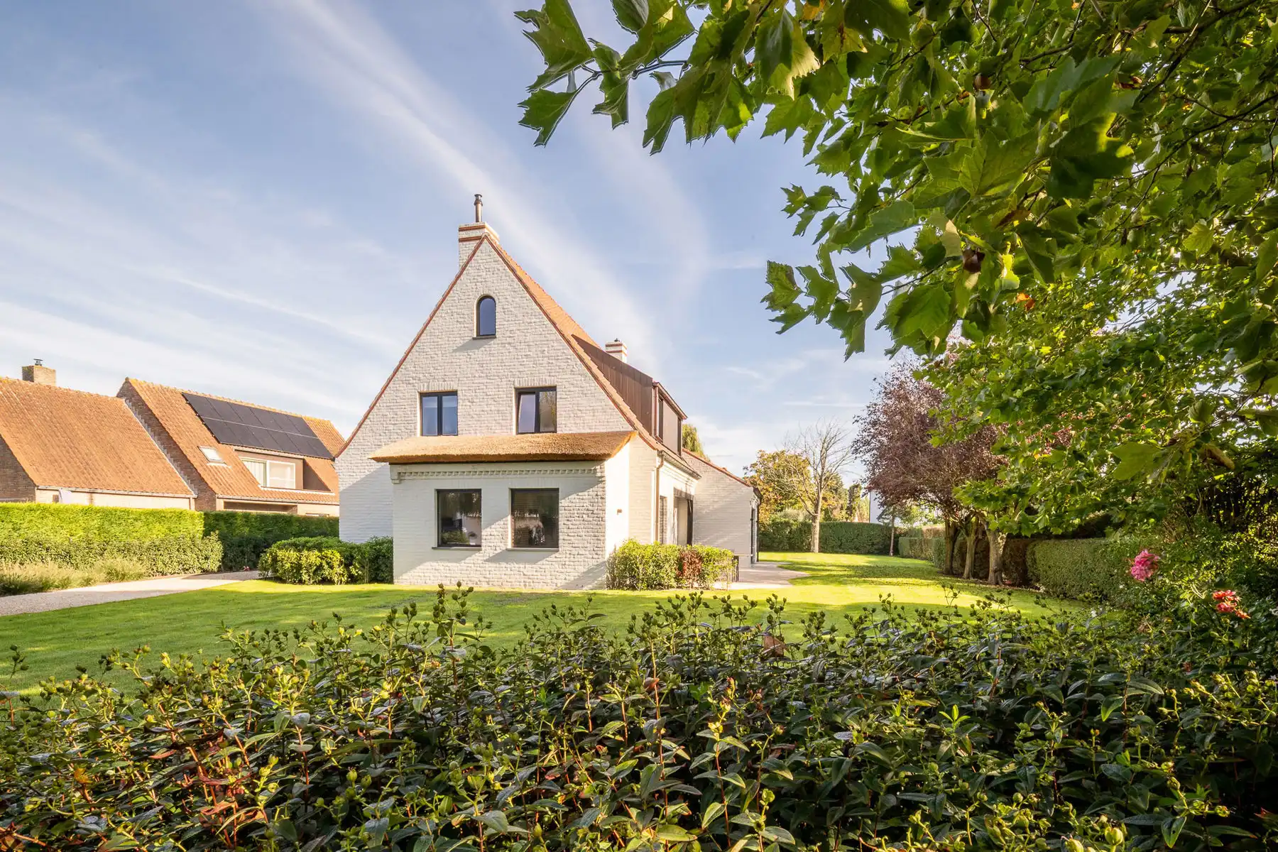 Gerenoveerde villa op royaal perceel nabij centrum Knokke foto 27