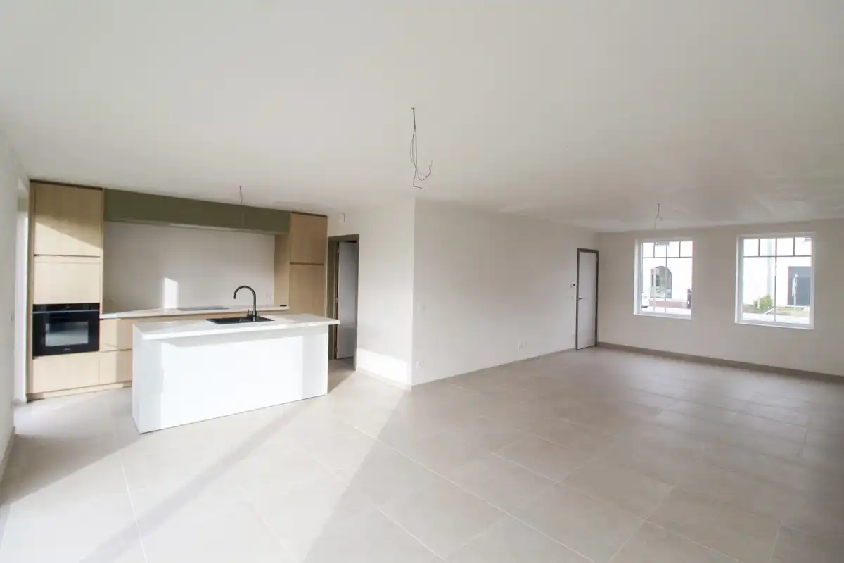 Laatste instapklare nieuwbouwwoning te Wevelgem foto 3